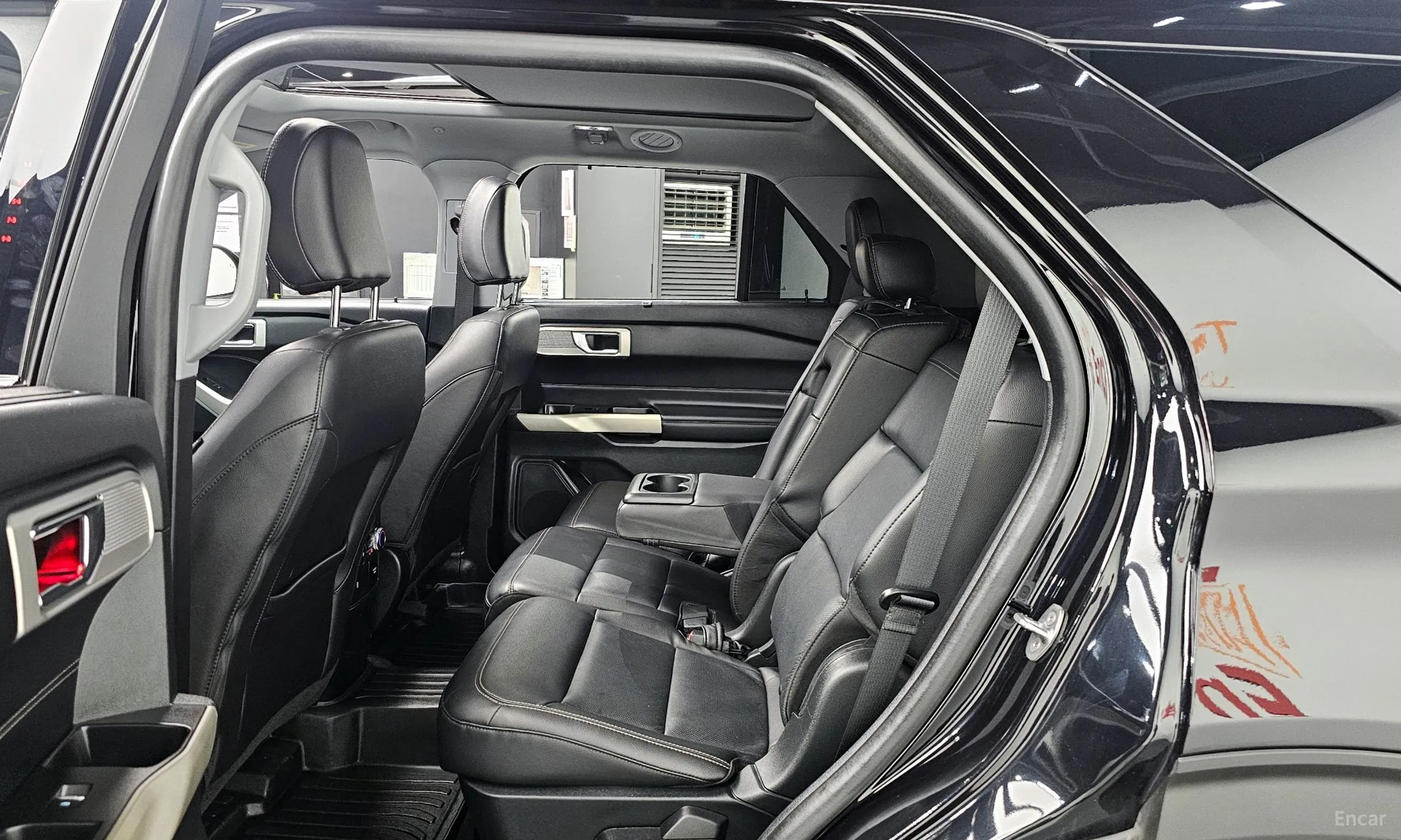 Ford Explorer 6th Generation превью 12