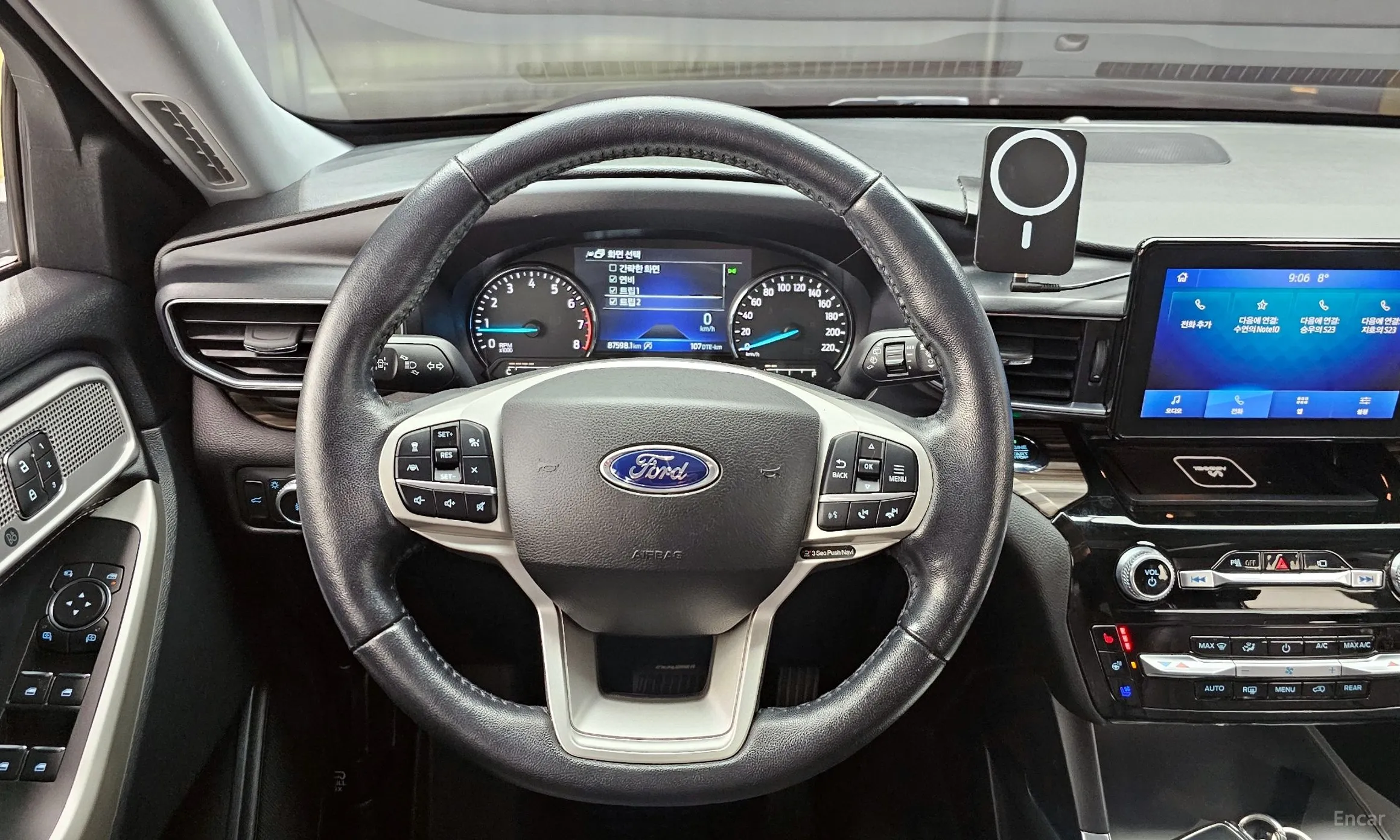 Ford Explorer 6th Generation превью 13