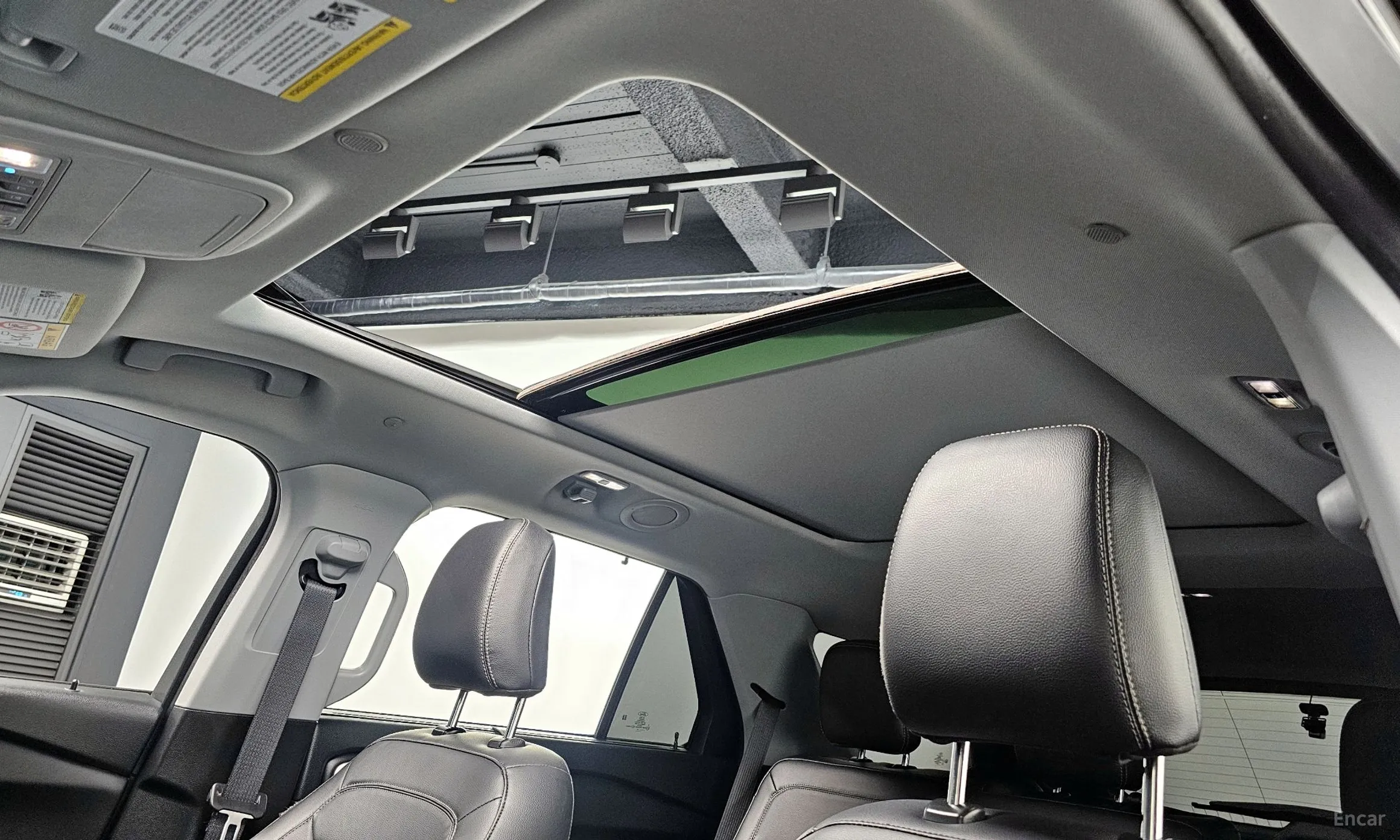 Ford Explorer 6th Generation превью 19