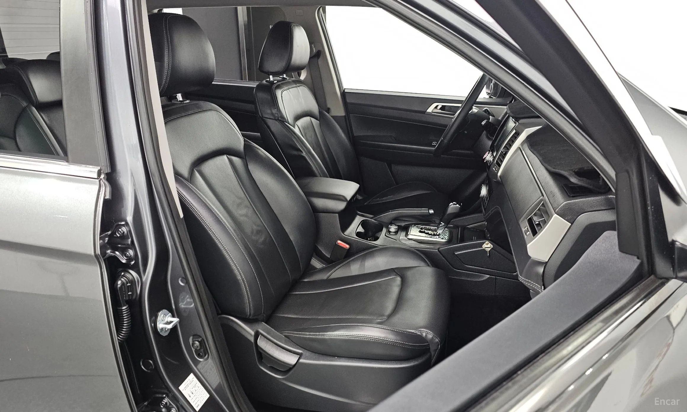 KG Mobility (SsangYong) Rexton Sports превью 10