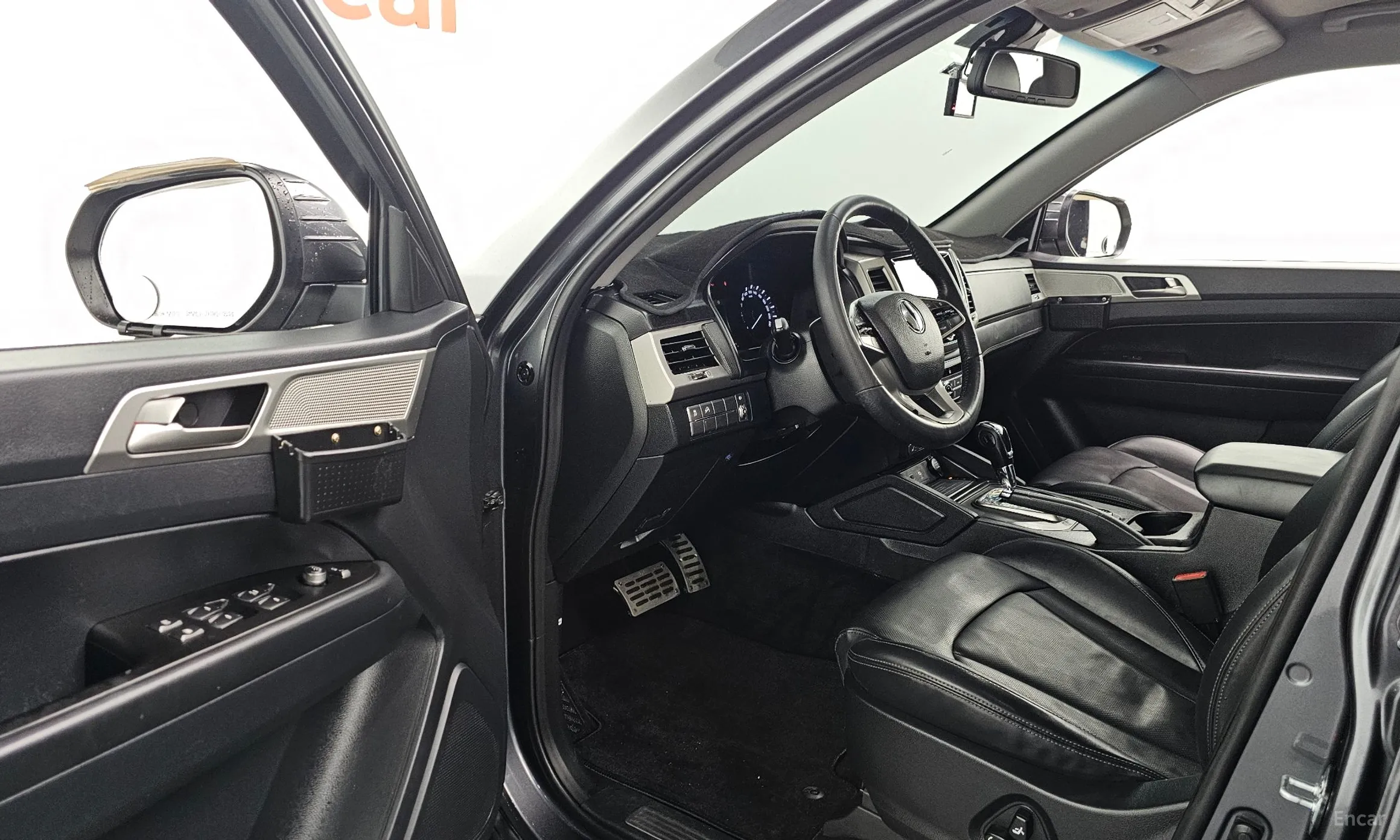 KG Mobility (SsangYong) Rexton Sports превью 11