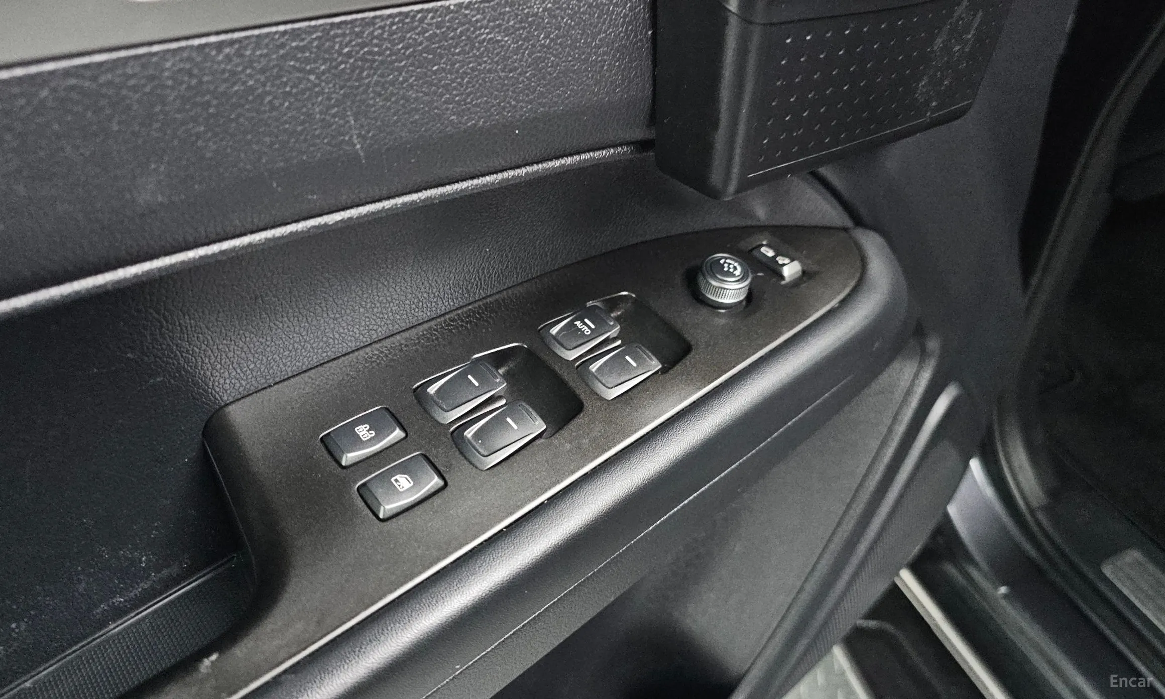 KG Mobility (SsangYong) Rexton Sports превью 19