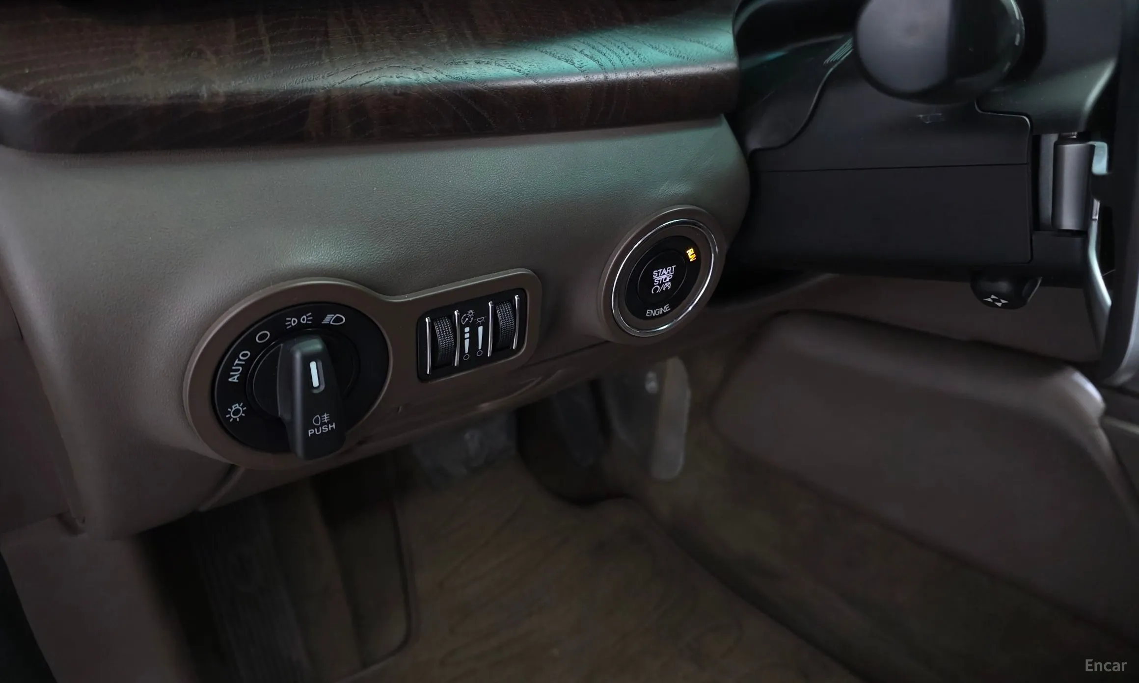Maserati Quattroporte превью 14