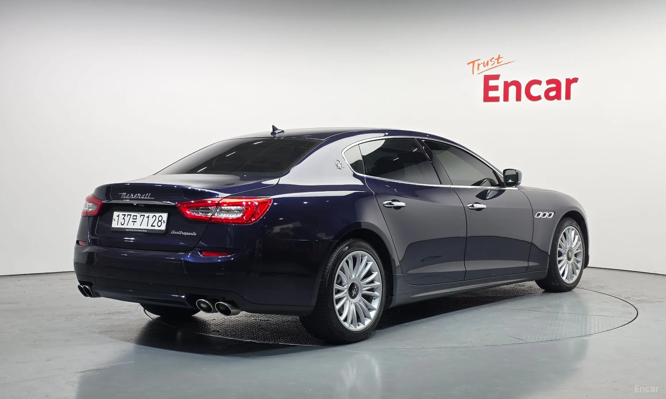 Maserati Quattroporte превью 2