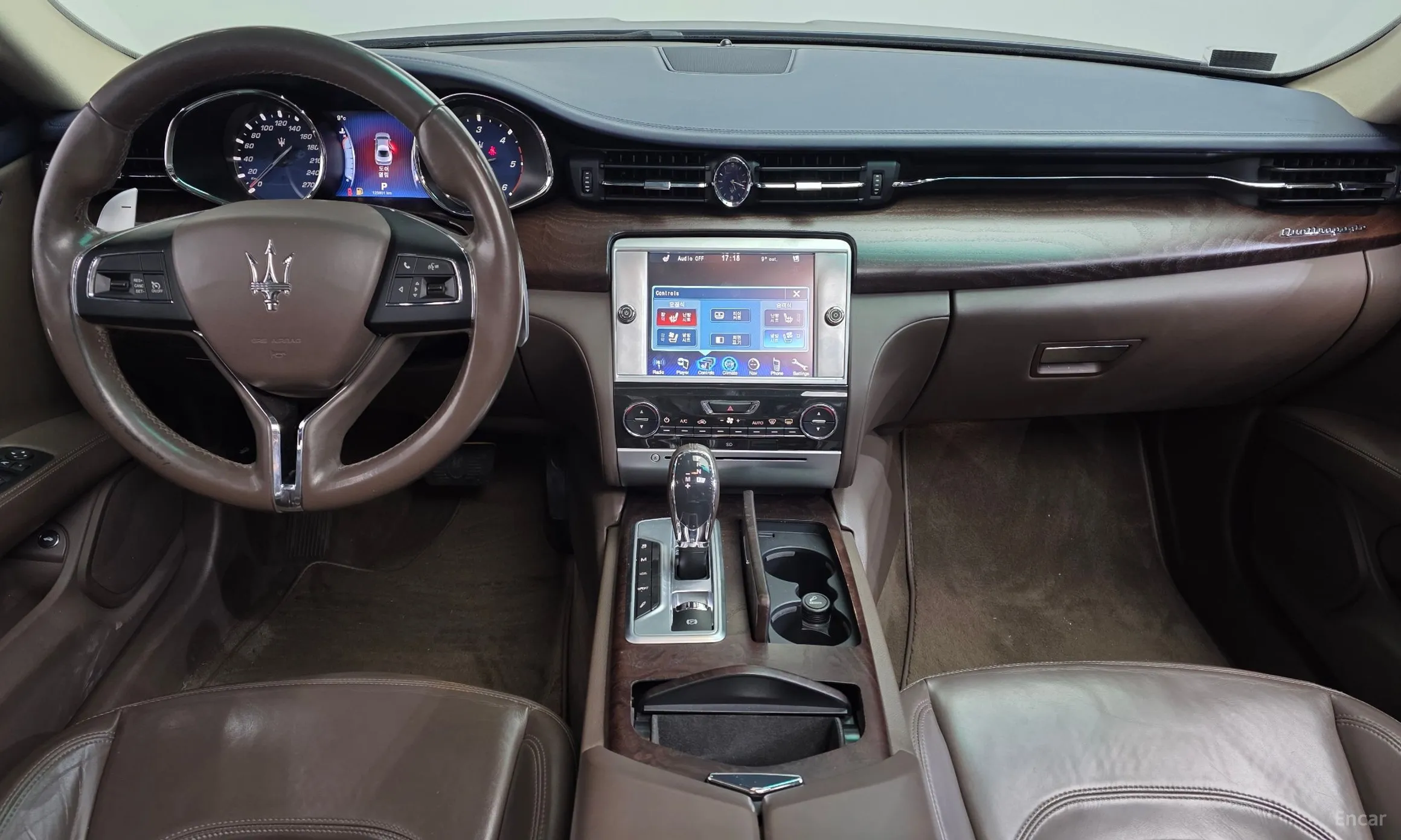 Maserati Quattroporte превью 7