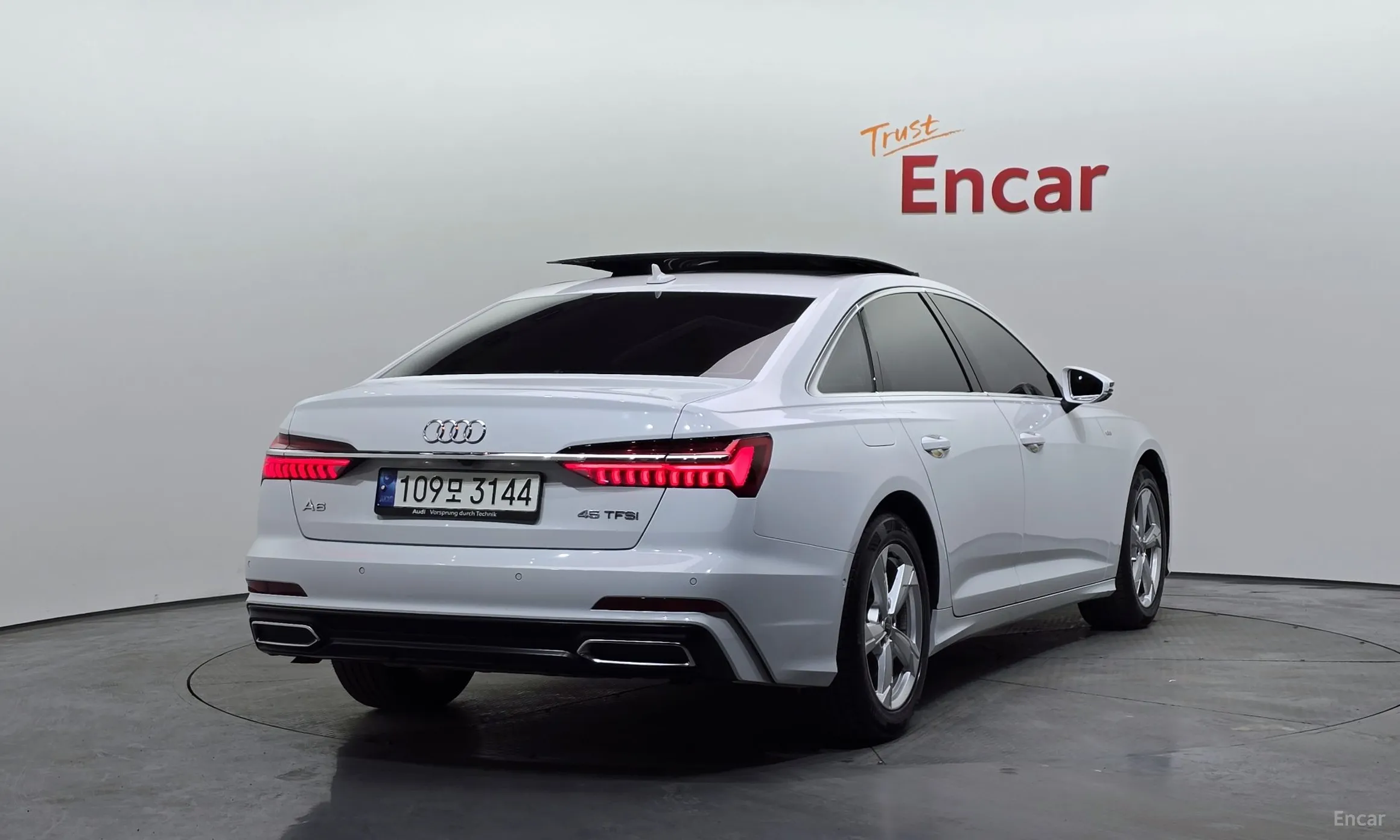 Audi A6 (C8)