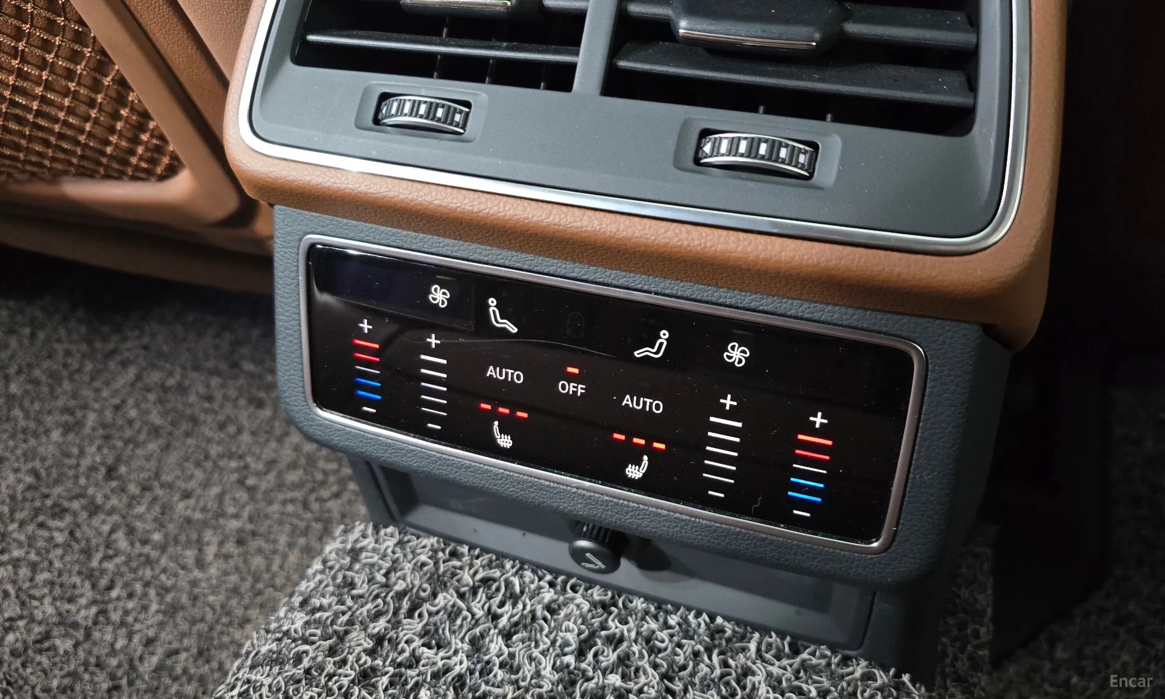 Audi A6 (C8) превью 18
