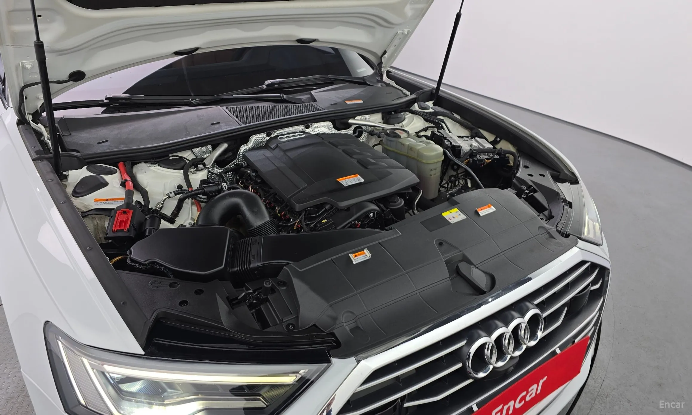 Audi A6 (C8) превью 6