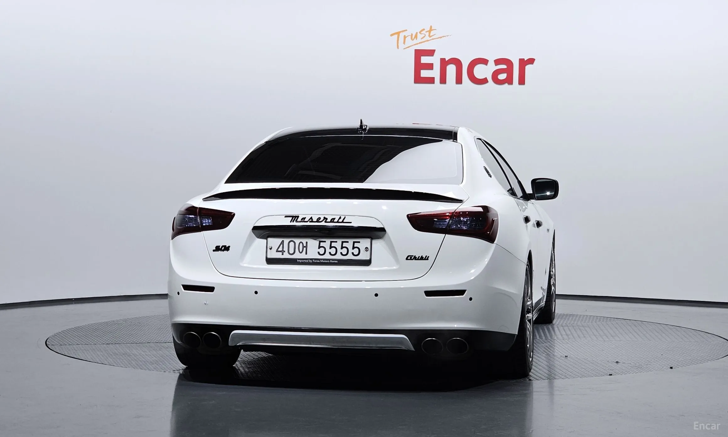 Maserati Ghibli превью 4