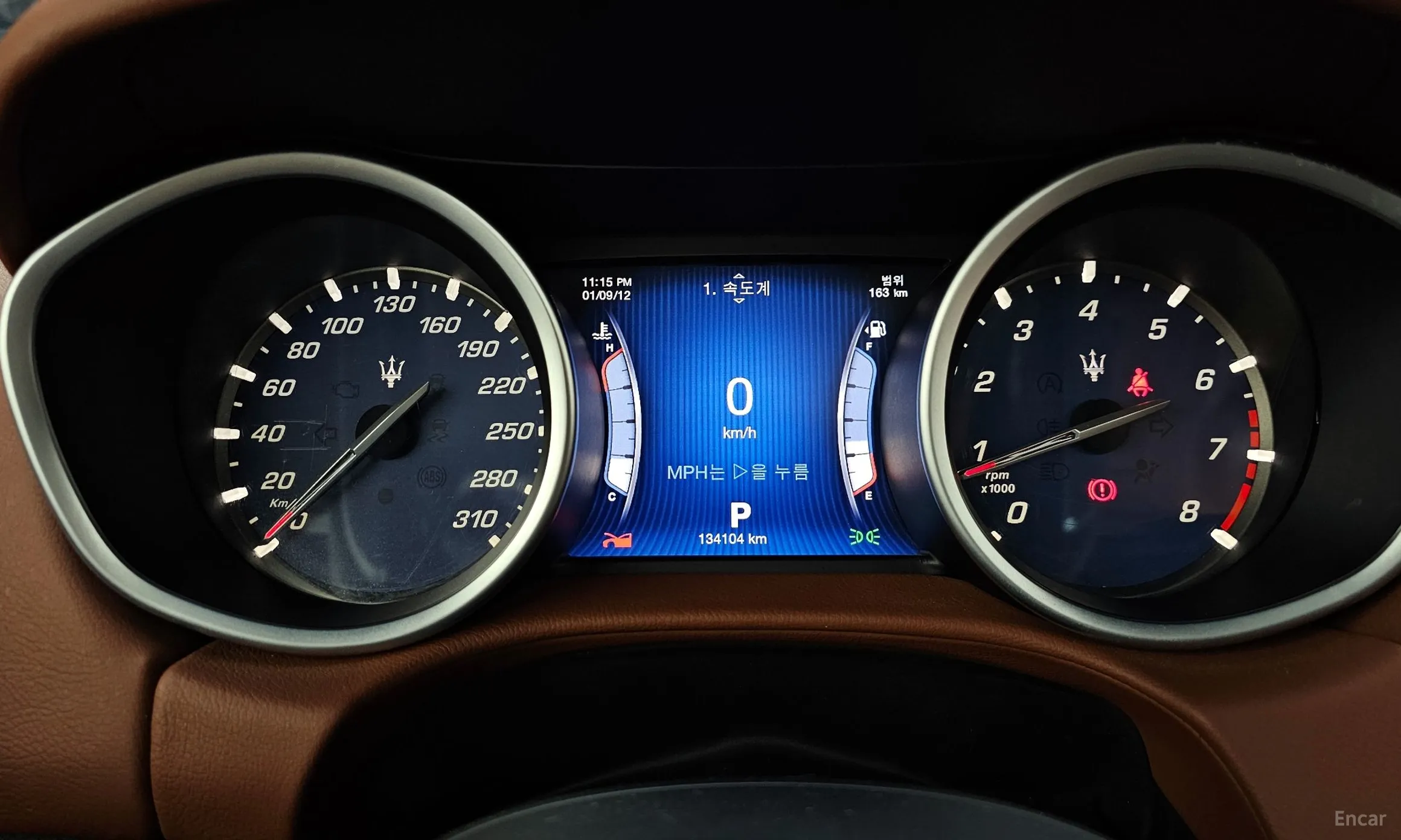 Maserati Ghibli превью 8