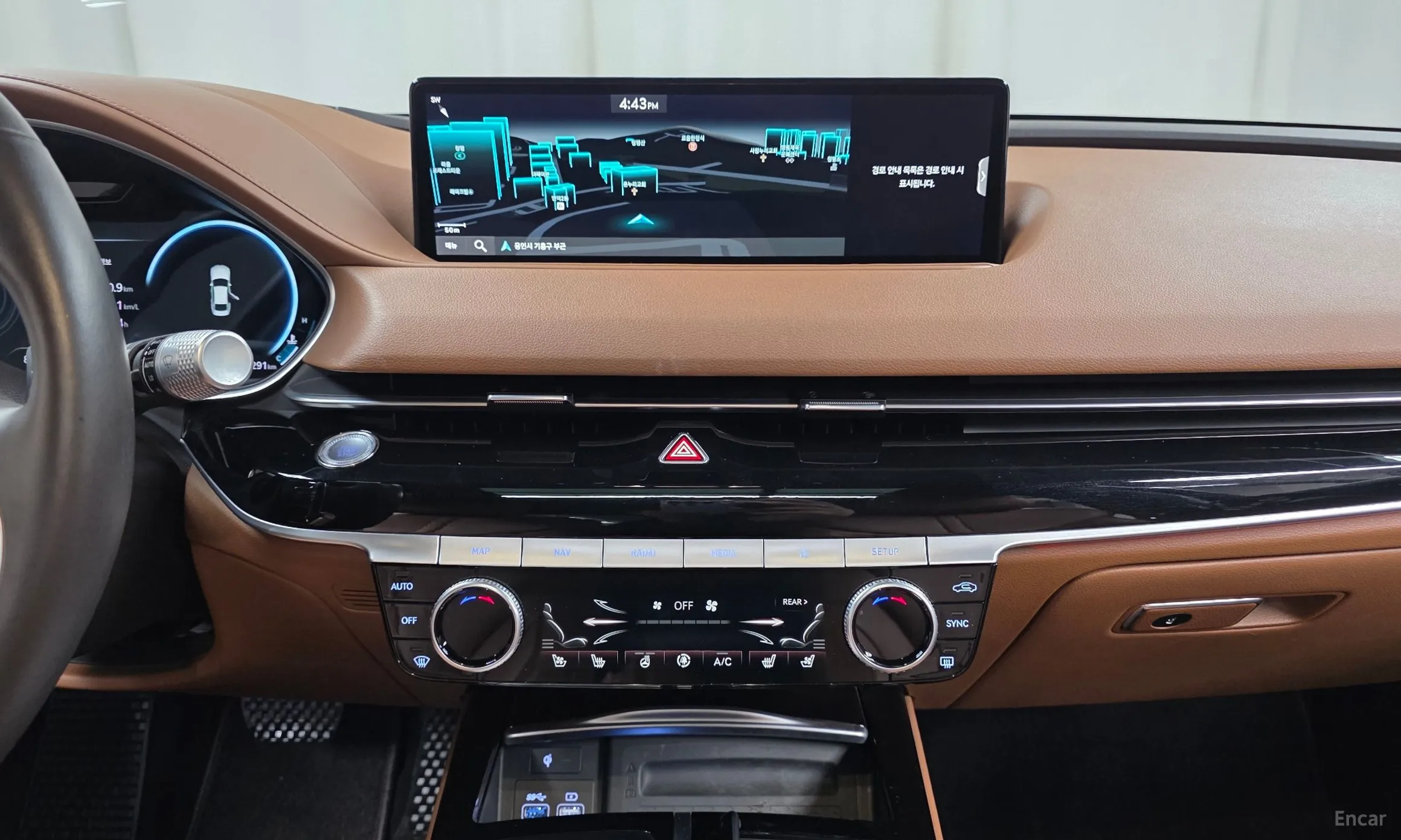 Genesis G80 (RG3) превью 14