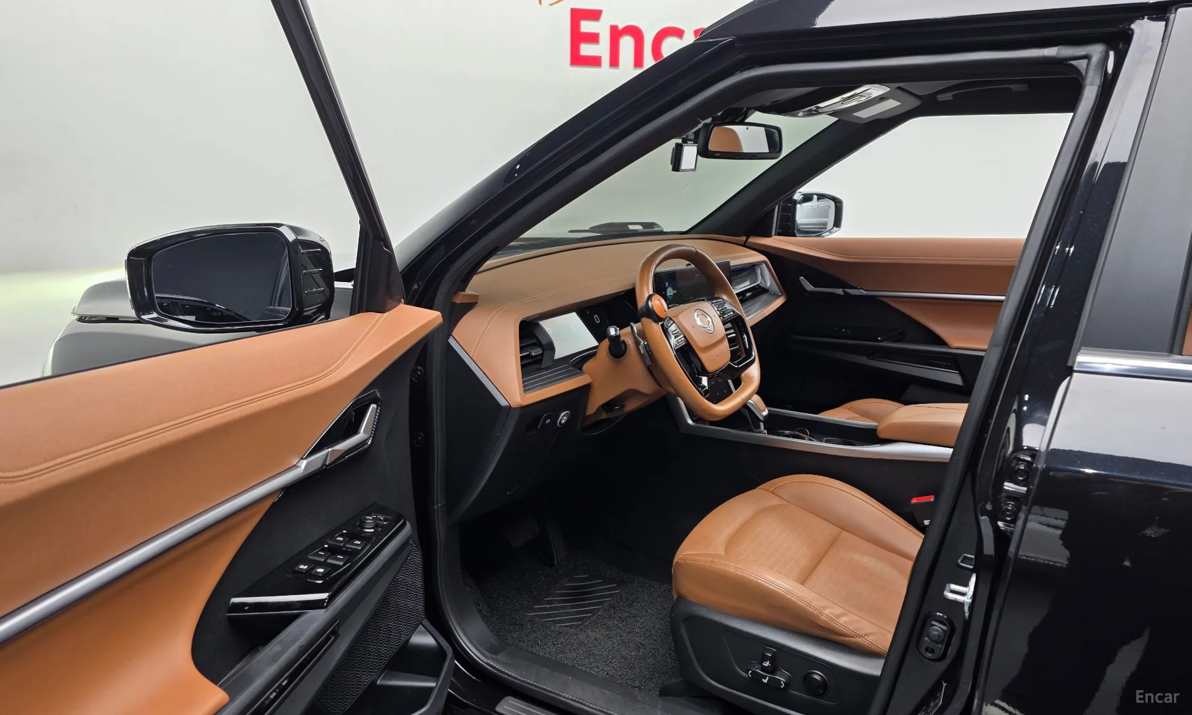 KG Mobility (SsangYong) Torres превью 11