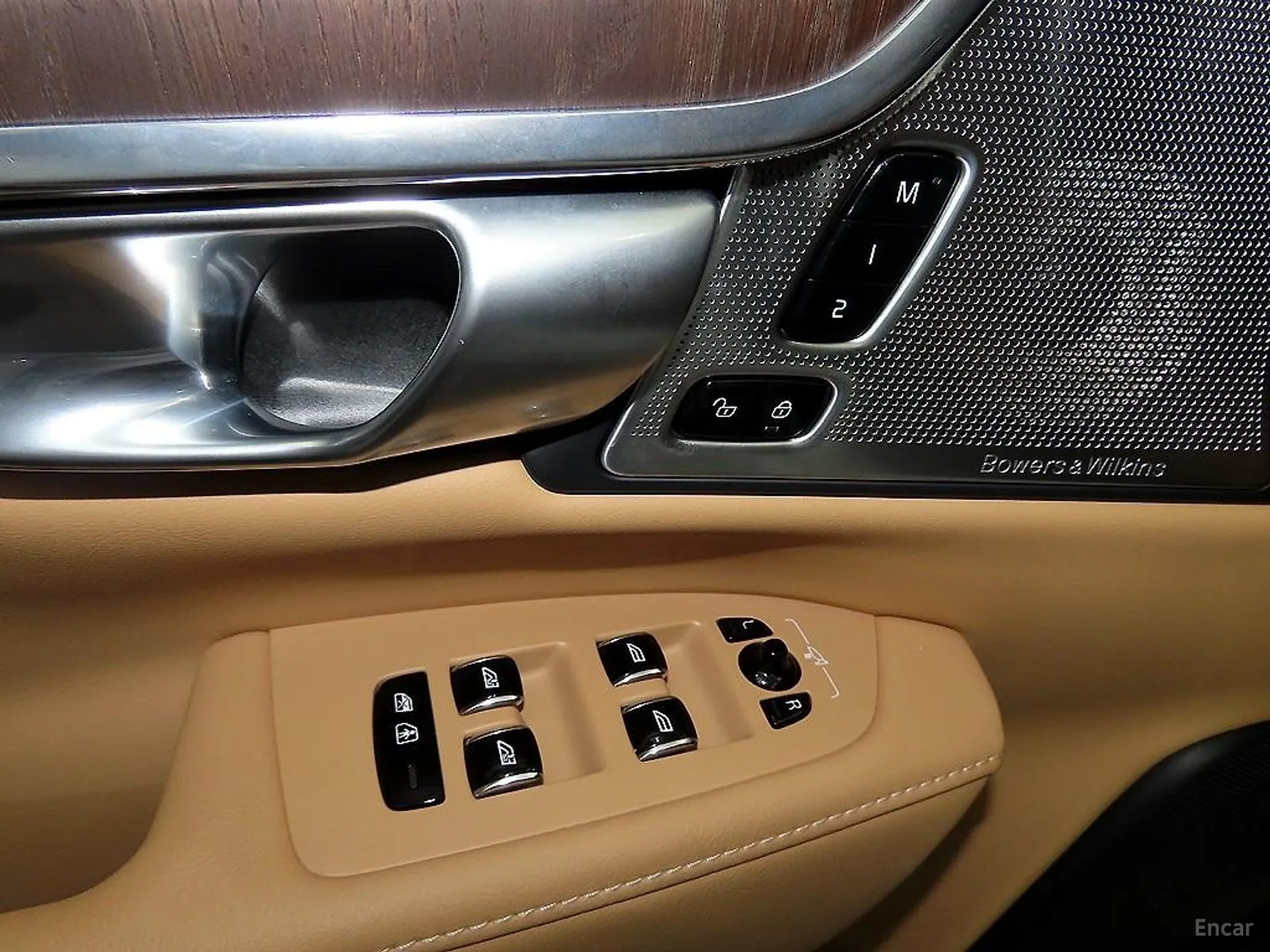 Volvo S90 превью 14