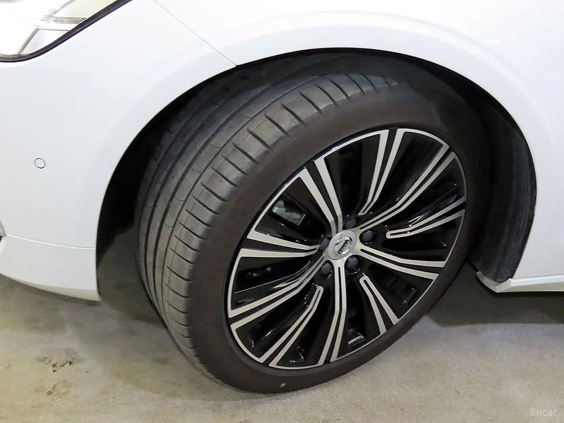 Volvo S90 превью 6