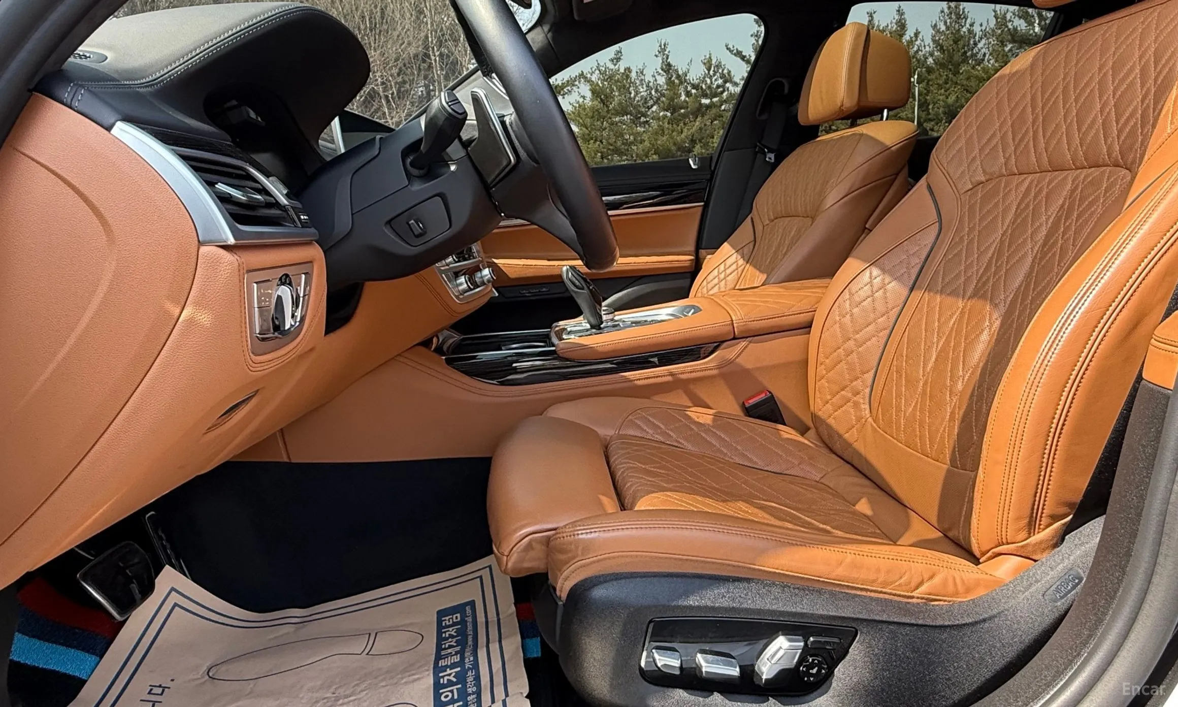 BMW 7 Series (G11) превью 10