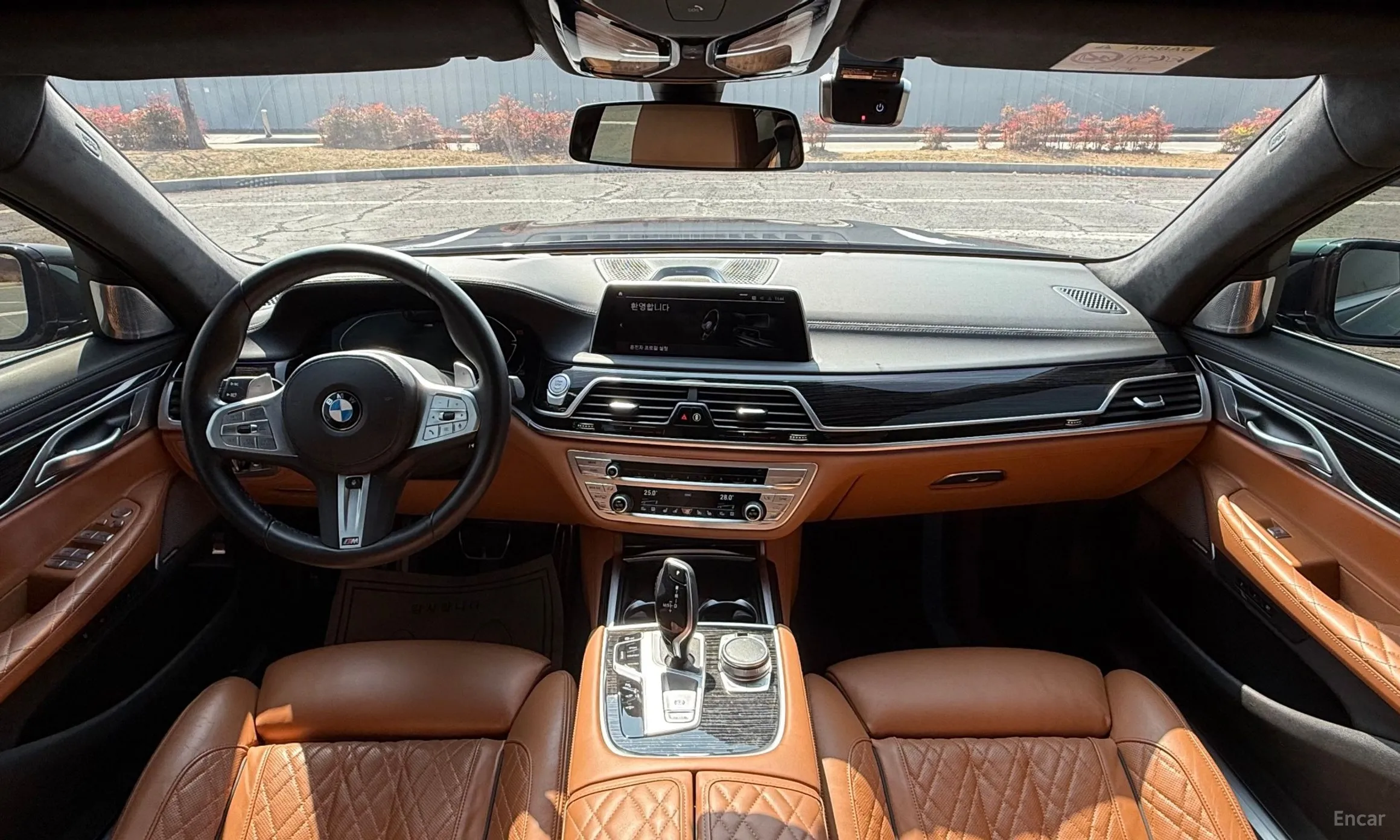 BMW 7 Series (G11) превью 7