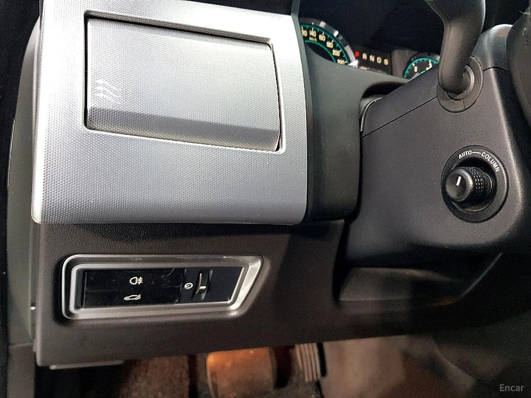Jaguar New XF превью 11
