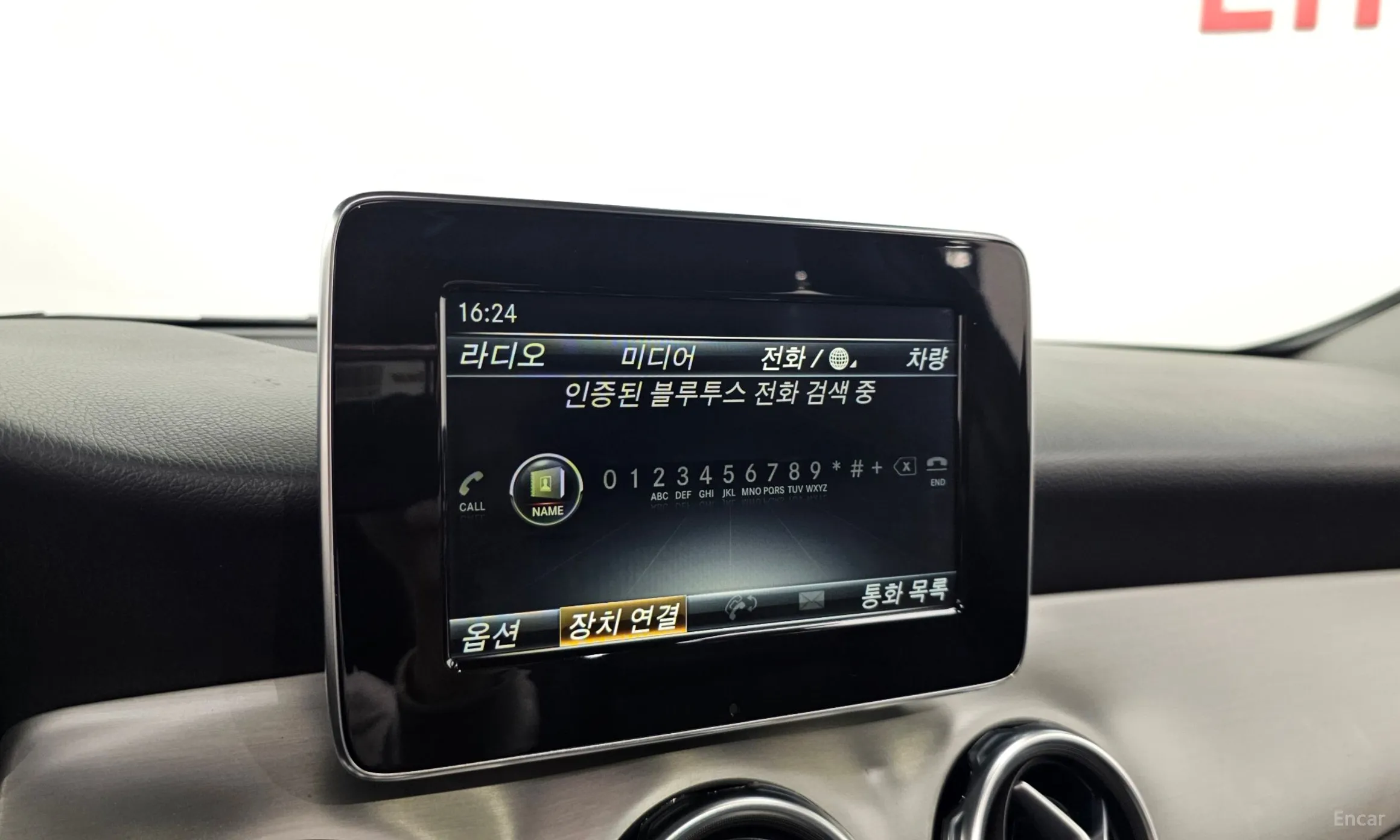 Mercedes Benz GLA-Class X156 превью 18