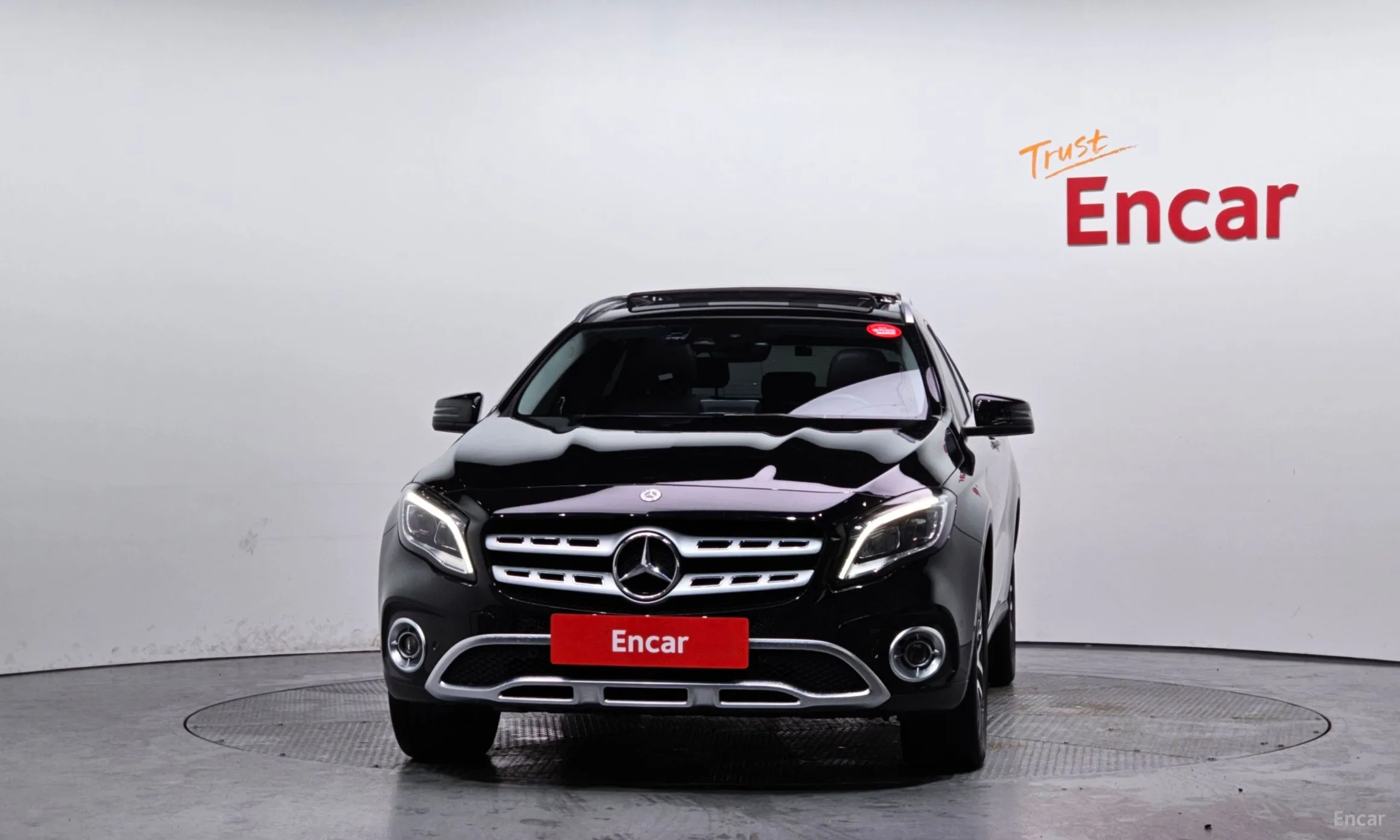 Mercedes Benz GLA-Class X156 превью 3