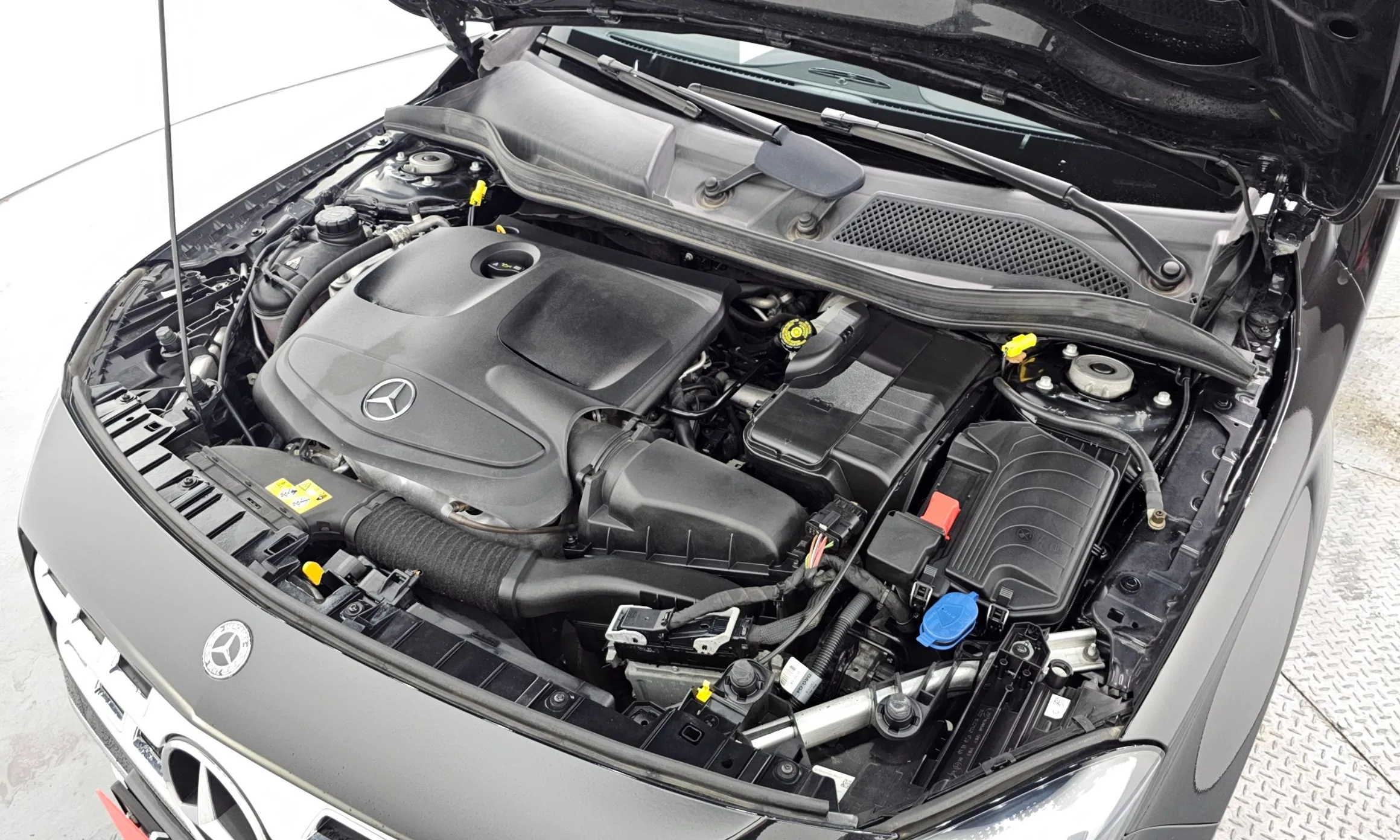 Mercedes Benz GLA-Class X156 превью 6