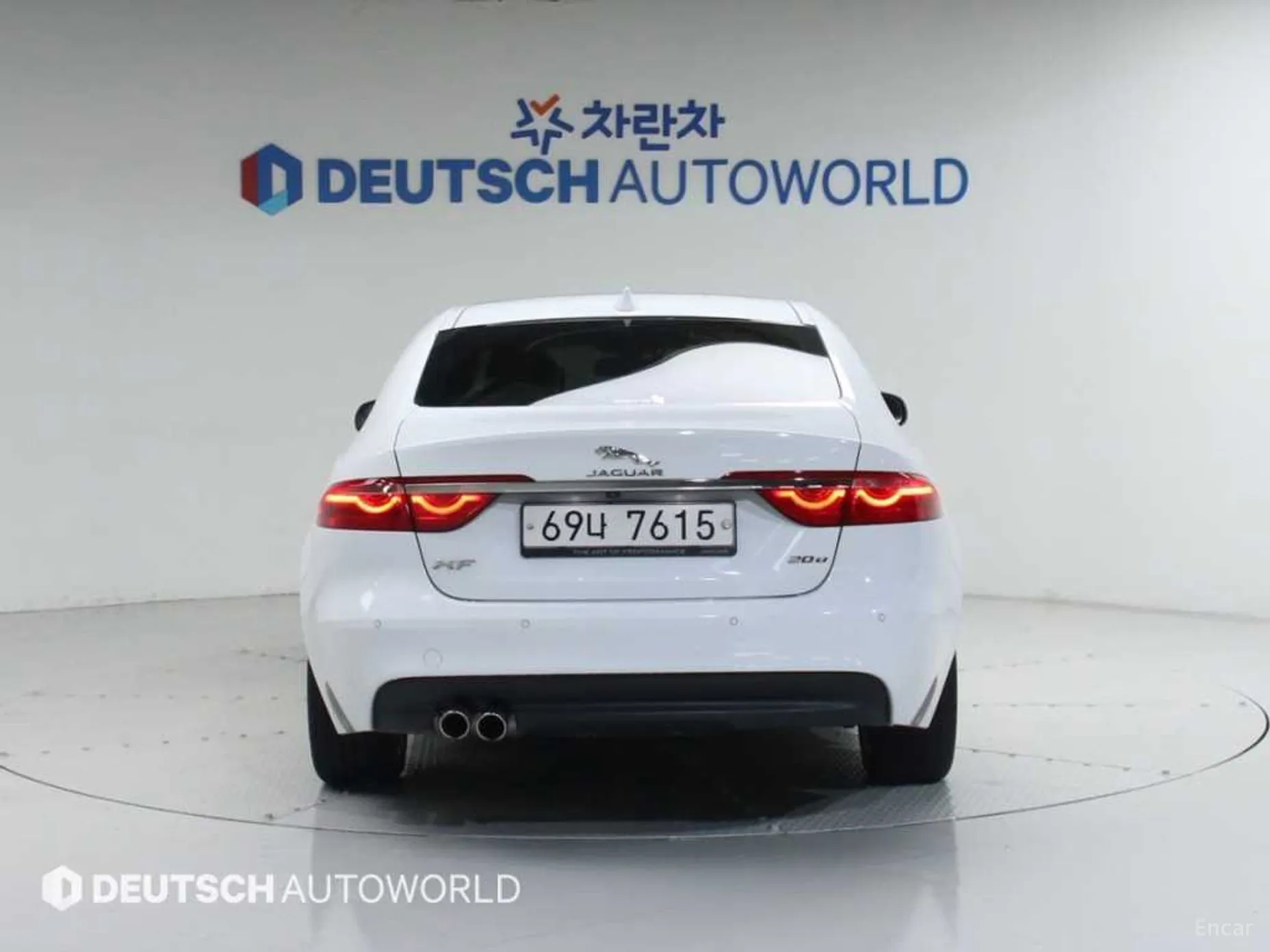Jaguar XF (x260) превью 4