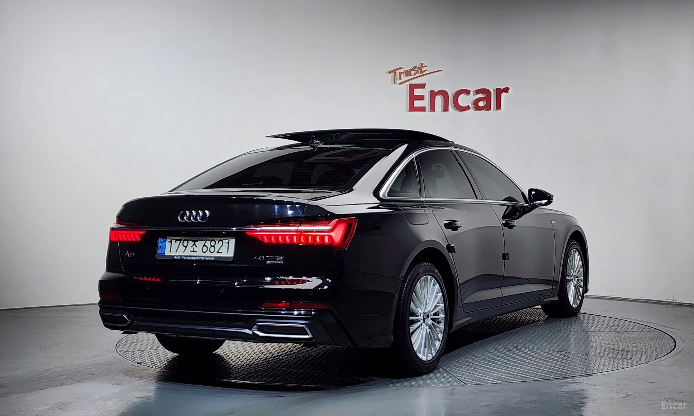 Audi A6 (C8)