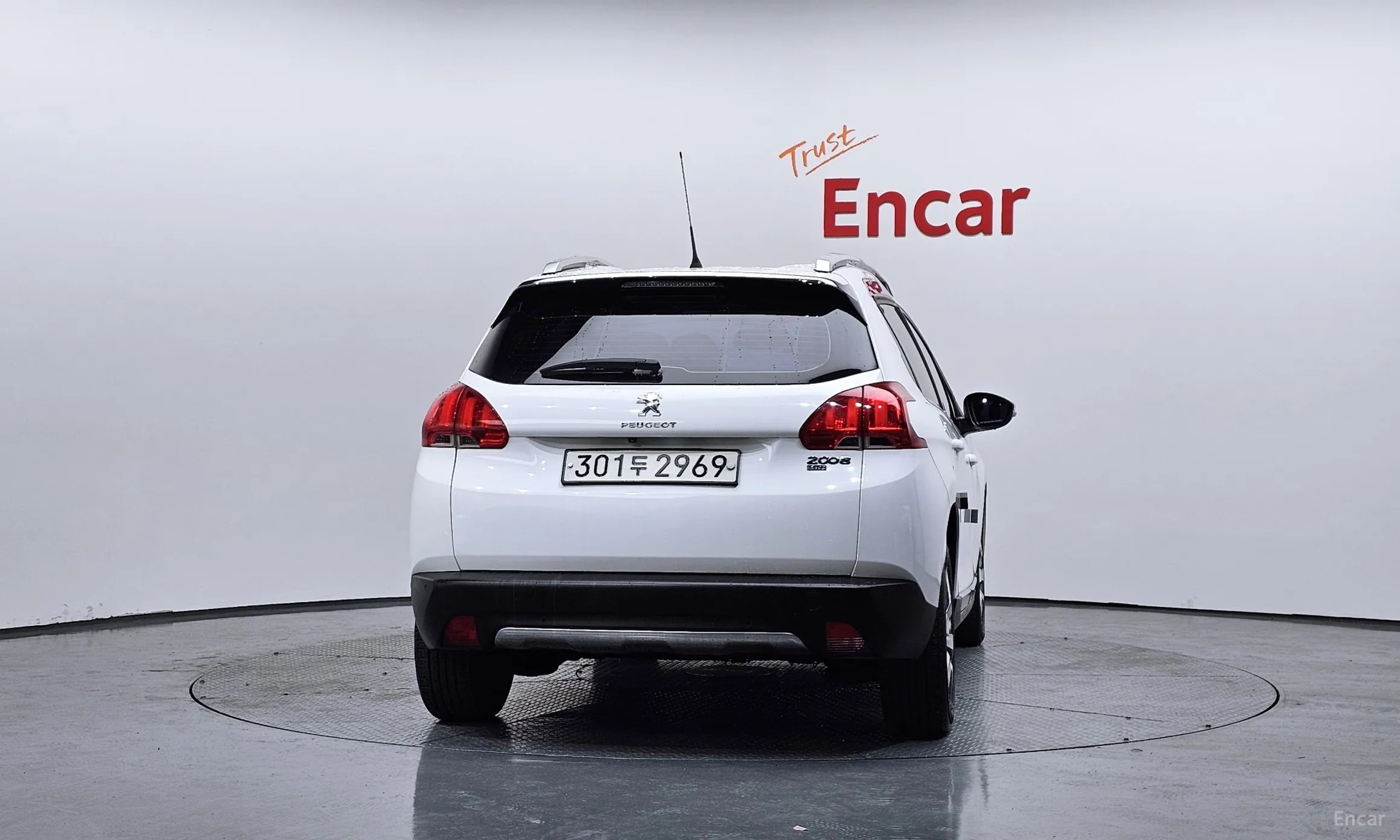 Peugeot 2008. превью 4