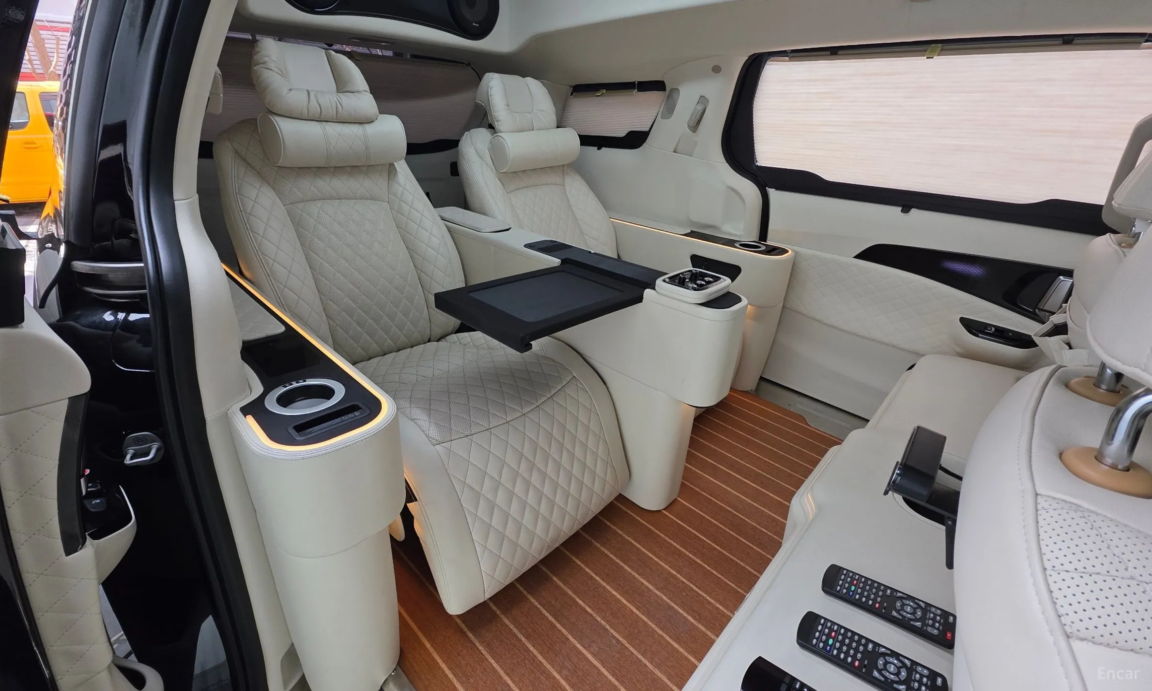 Kia Carnival Gen 4 превью 12