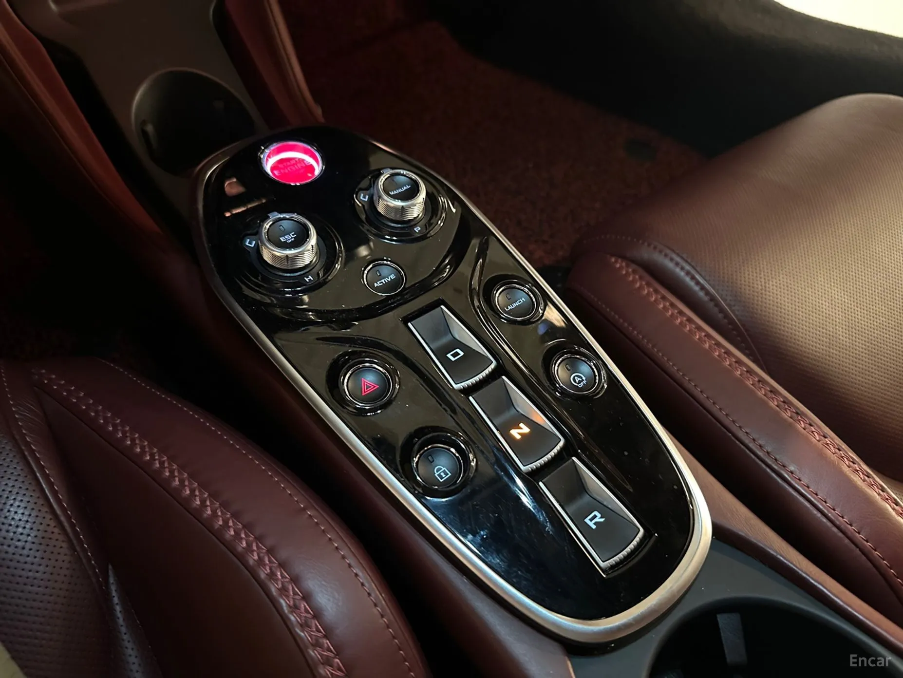 McLaren GT превью 10