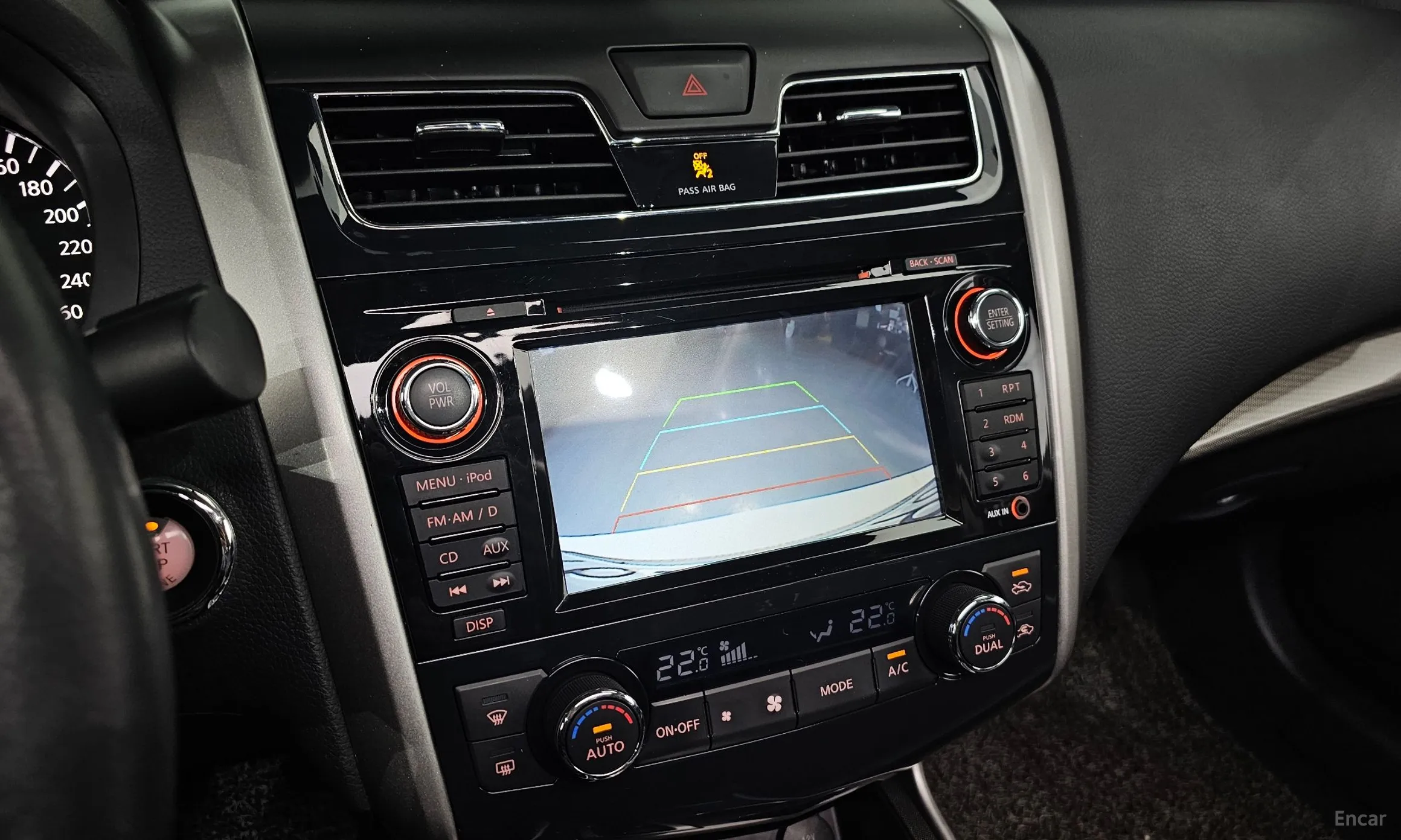 Nissan Altima превью 16