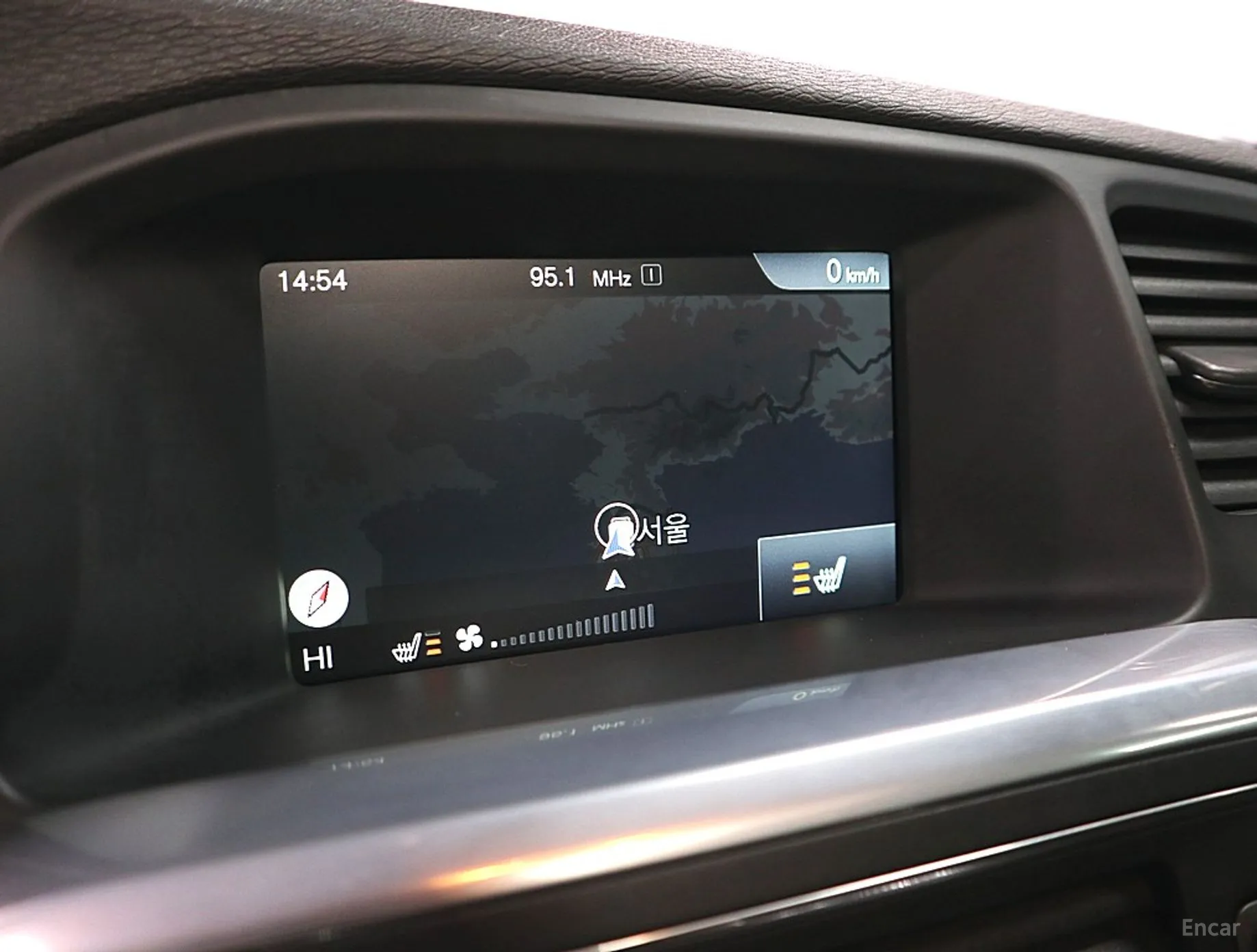 Volvo S60 превью 18