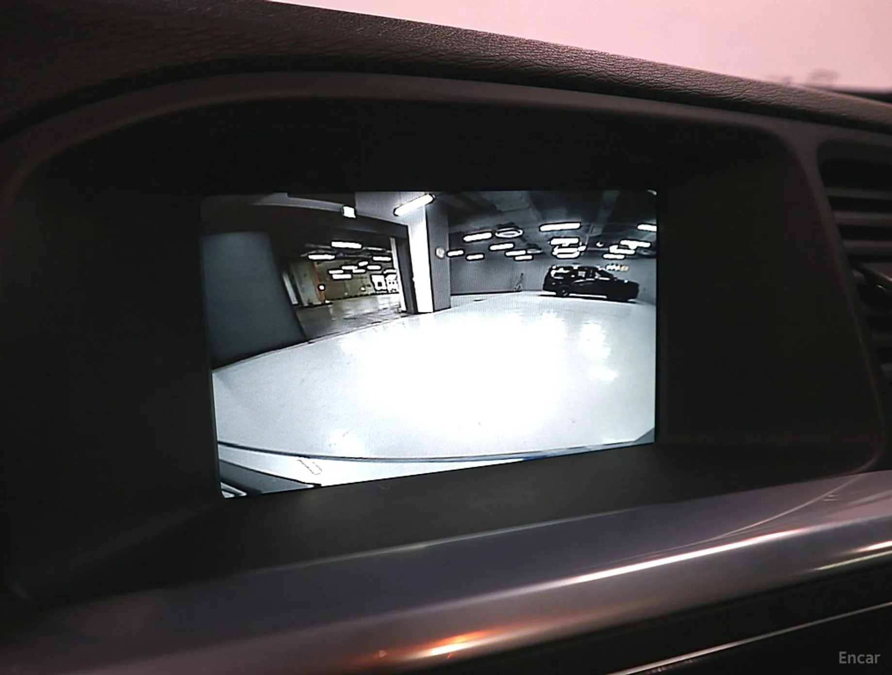Volvo S60 превью 19