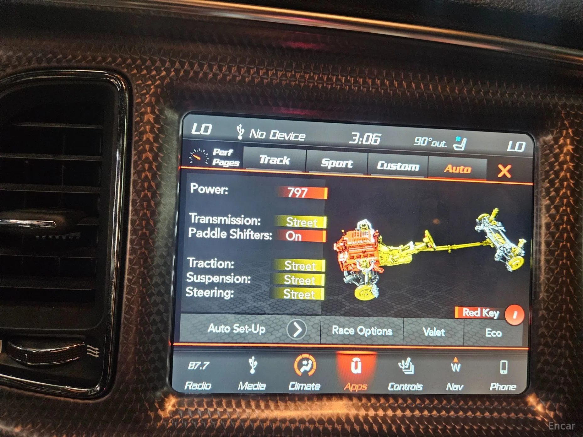 Dodge Challenger превью 18