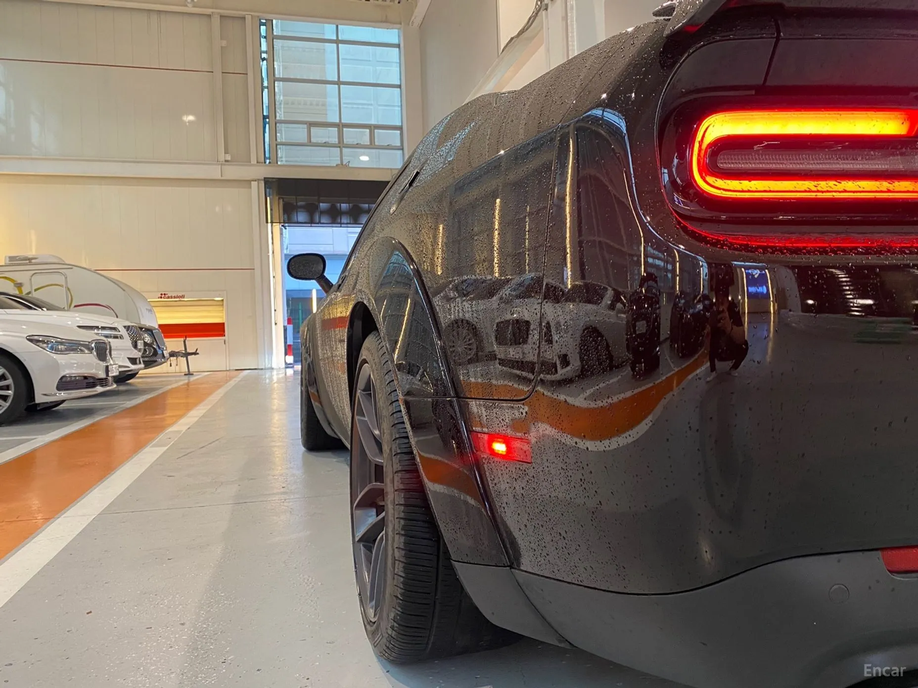 Dodge Challenger превью 20