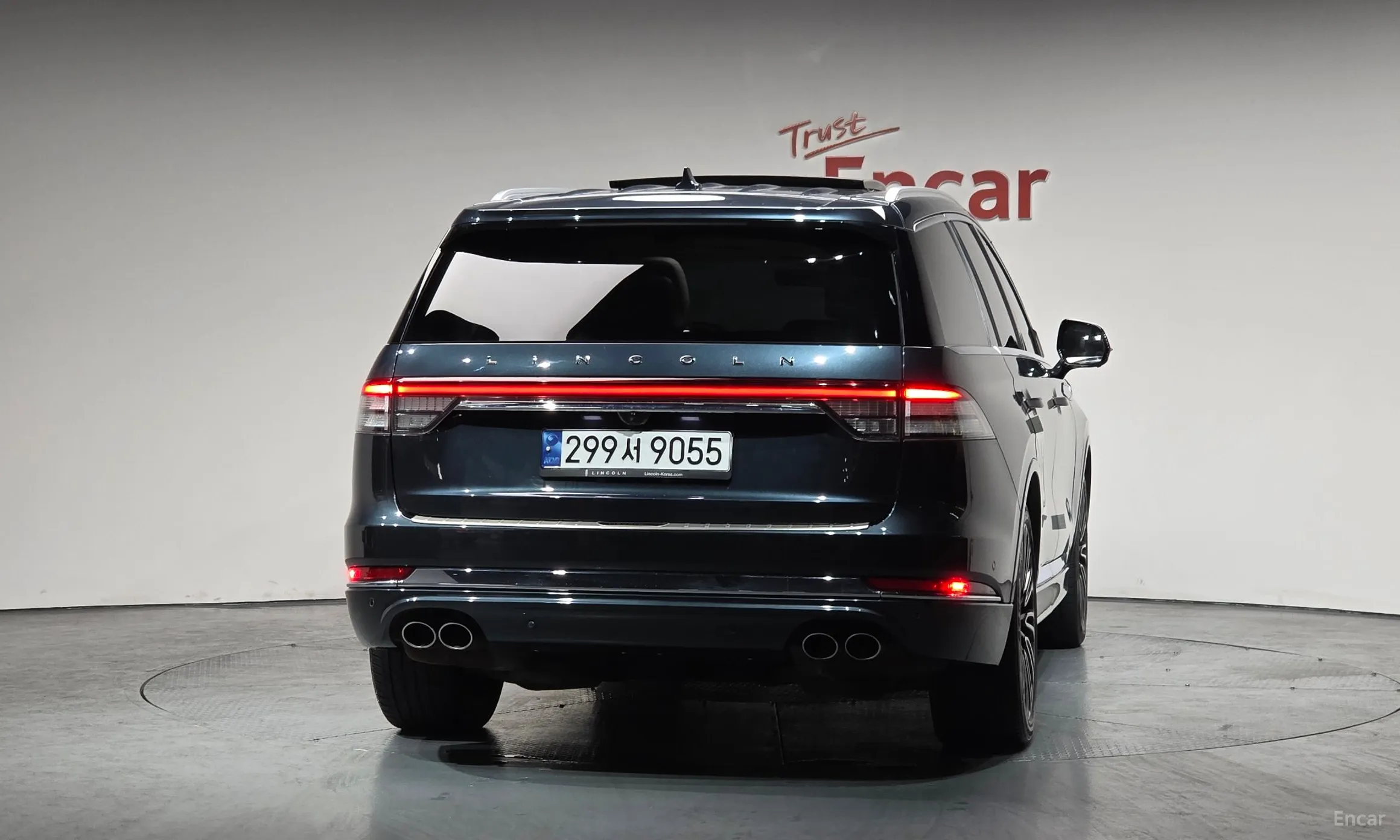 Lincoln Aviator 2nd Generation превью 4