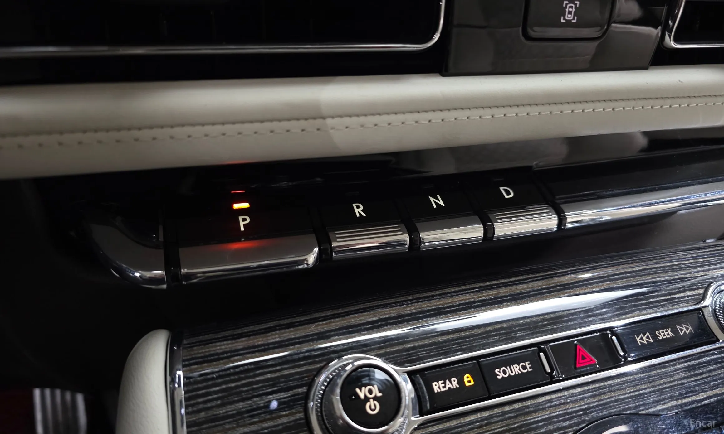 Lincoln Aviator 2nd Generation превью 9