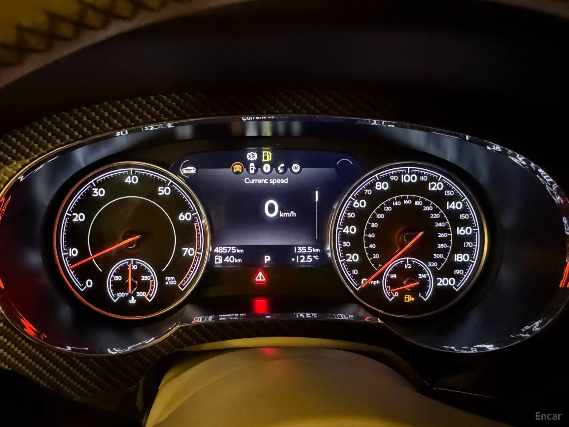 Bentley Bentayga превью 11