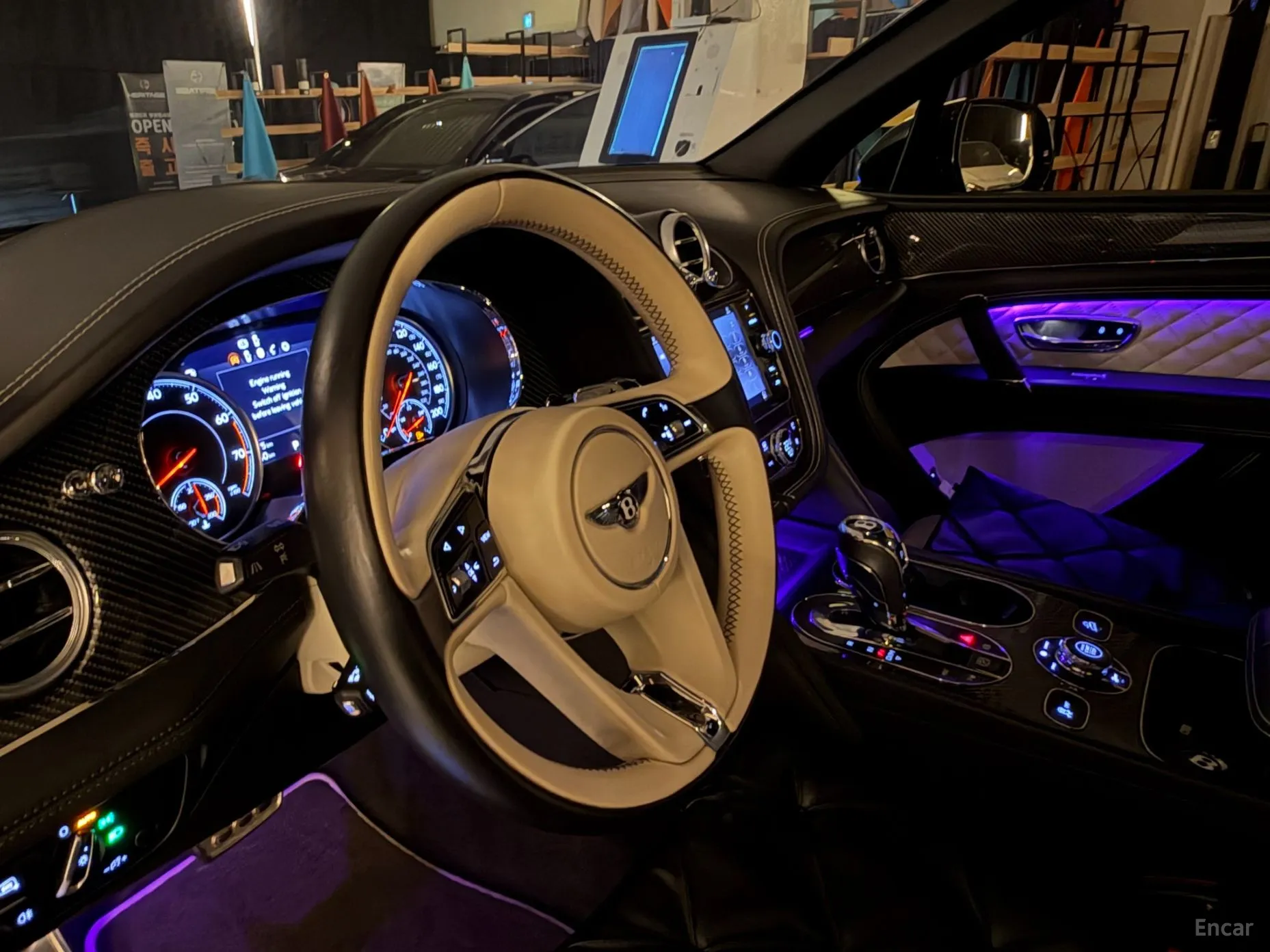 Bentley Bentayga превью 13