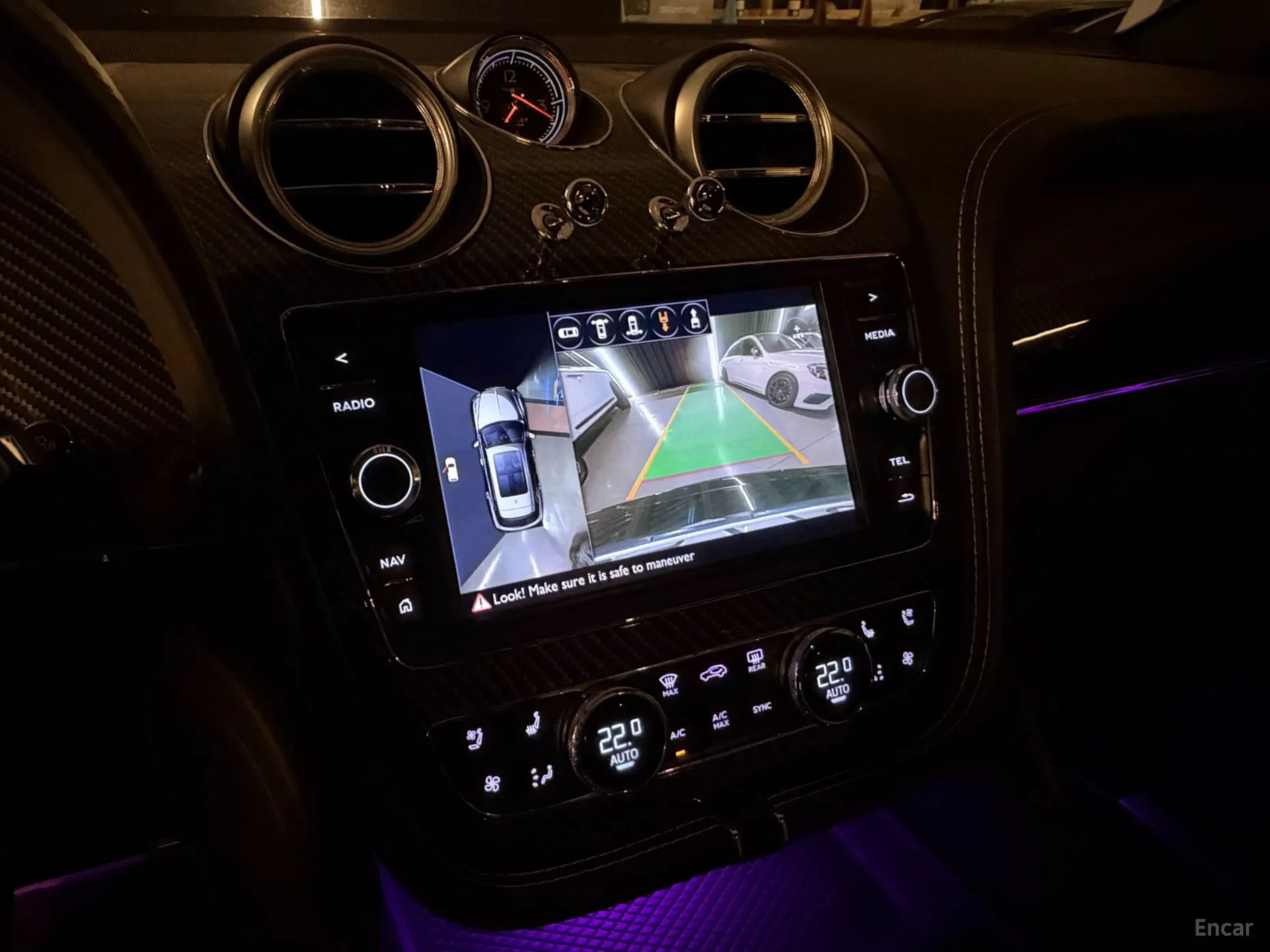 Bentley Bentayga превью 16