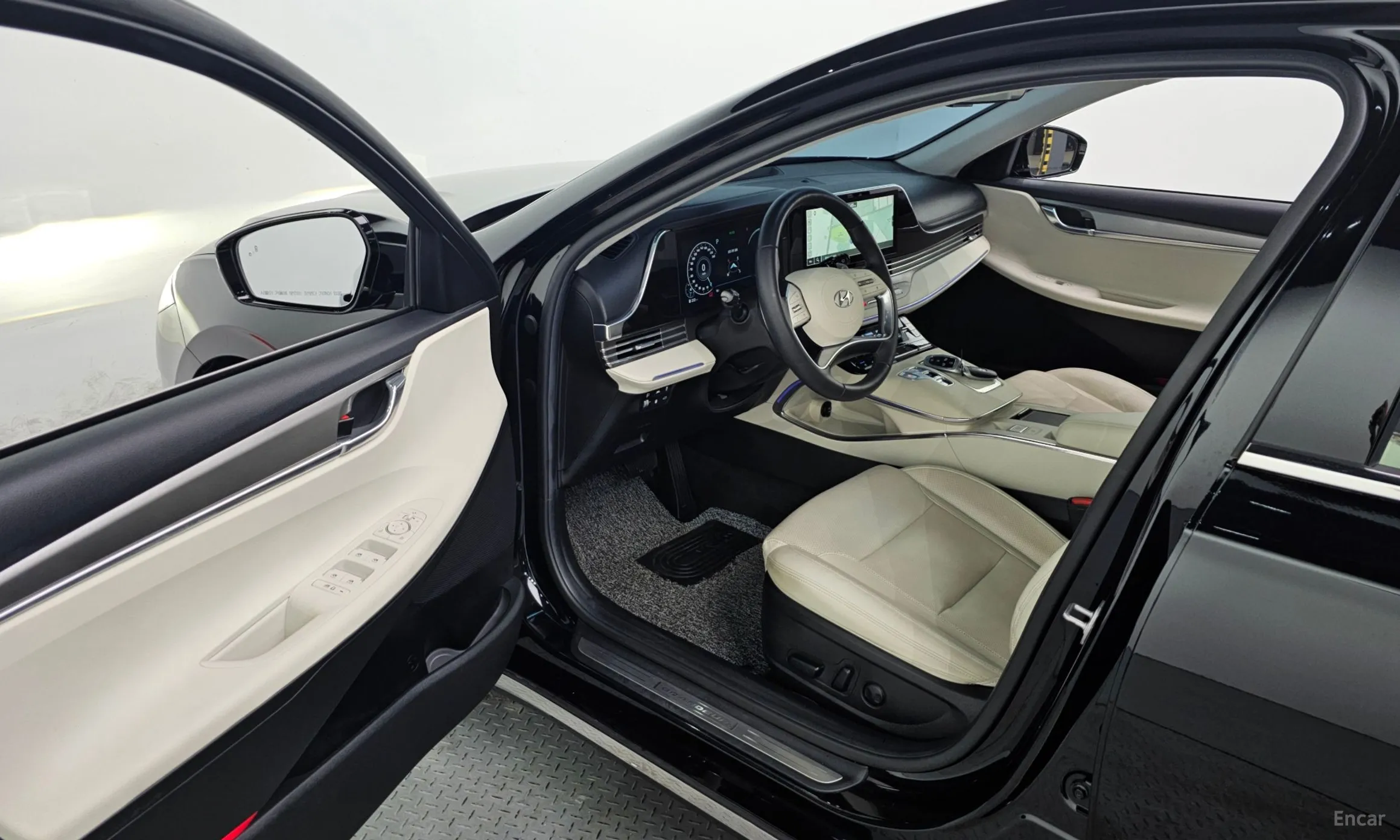 Hyundai Grandeur IG превью 10