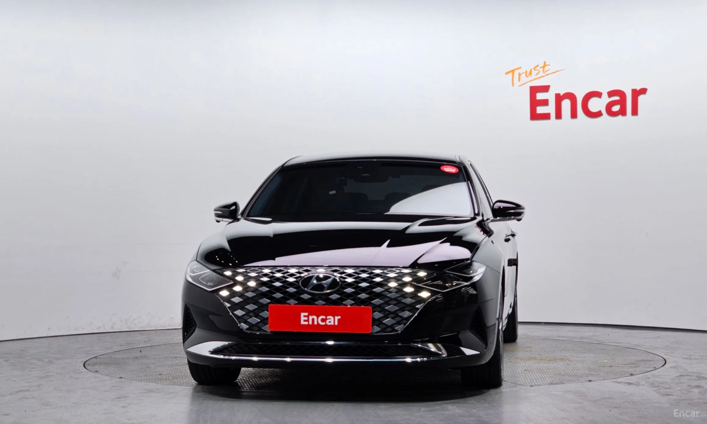 Hyundai Grandeur IG превью 3