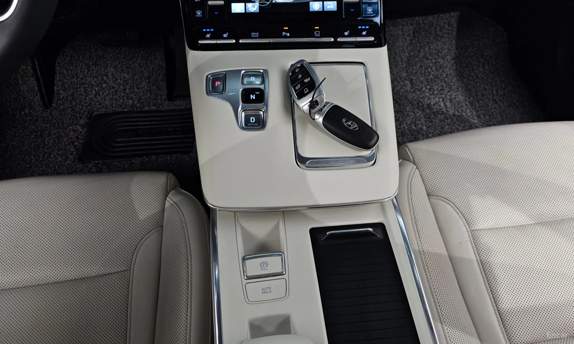 Hyundai Grandeur IG превью 9