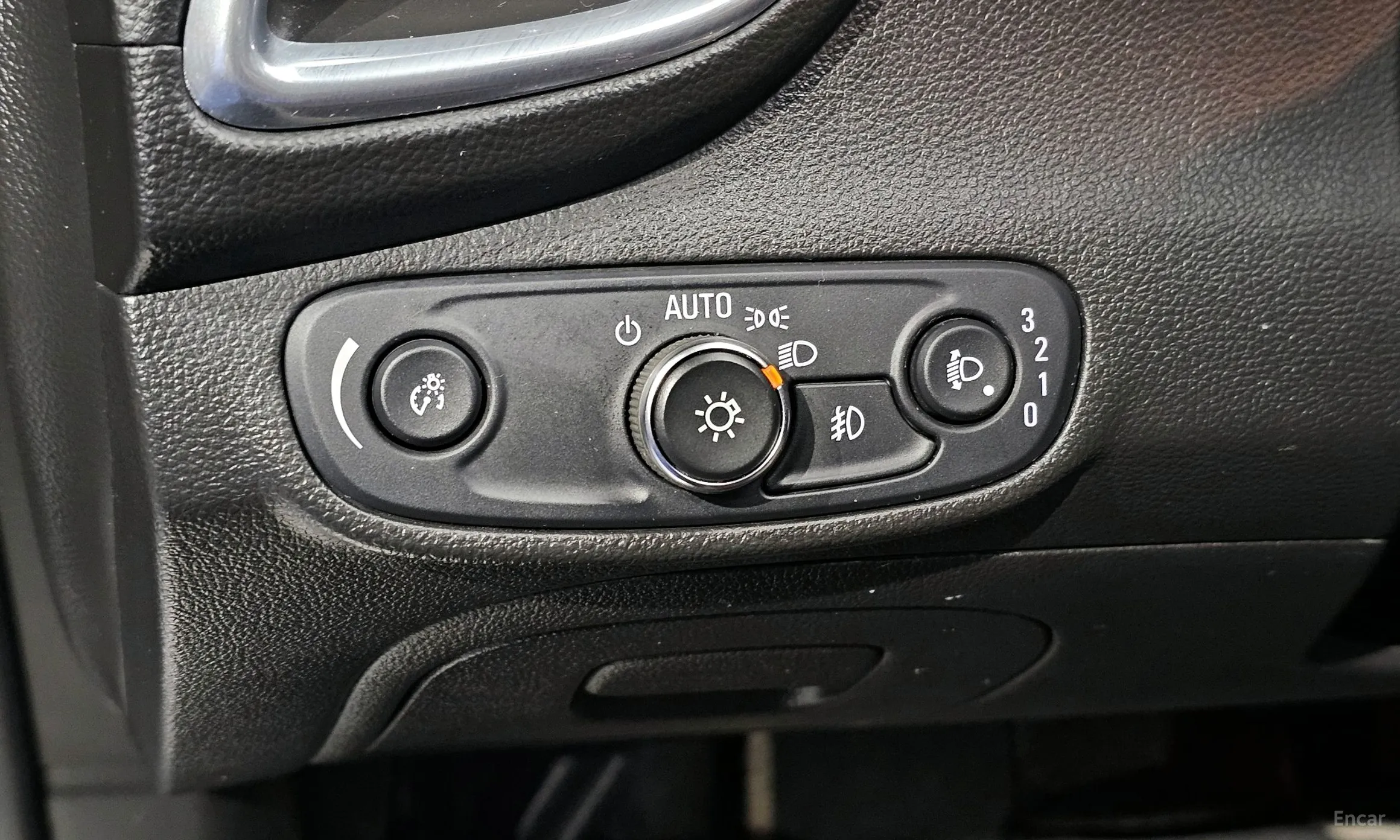 Chevrolet (GM Daewoo) Trax превью 14