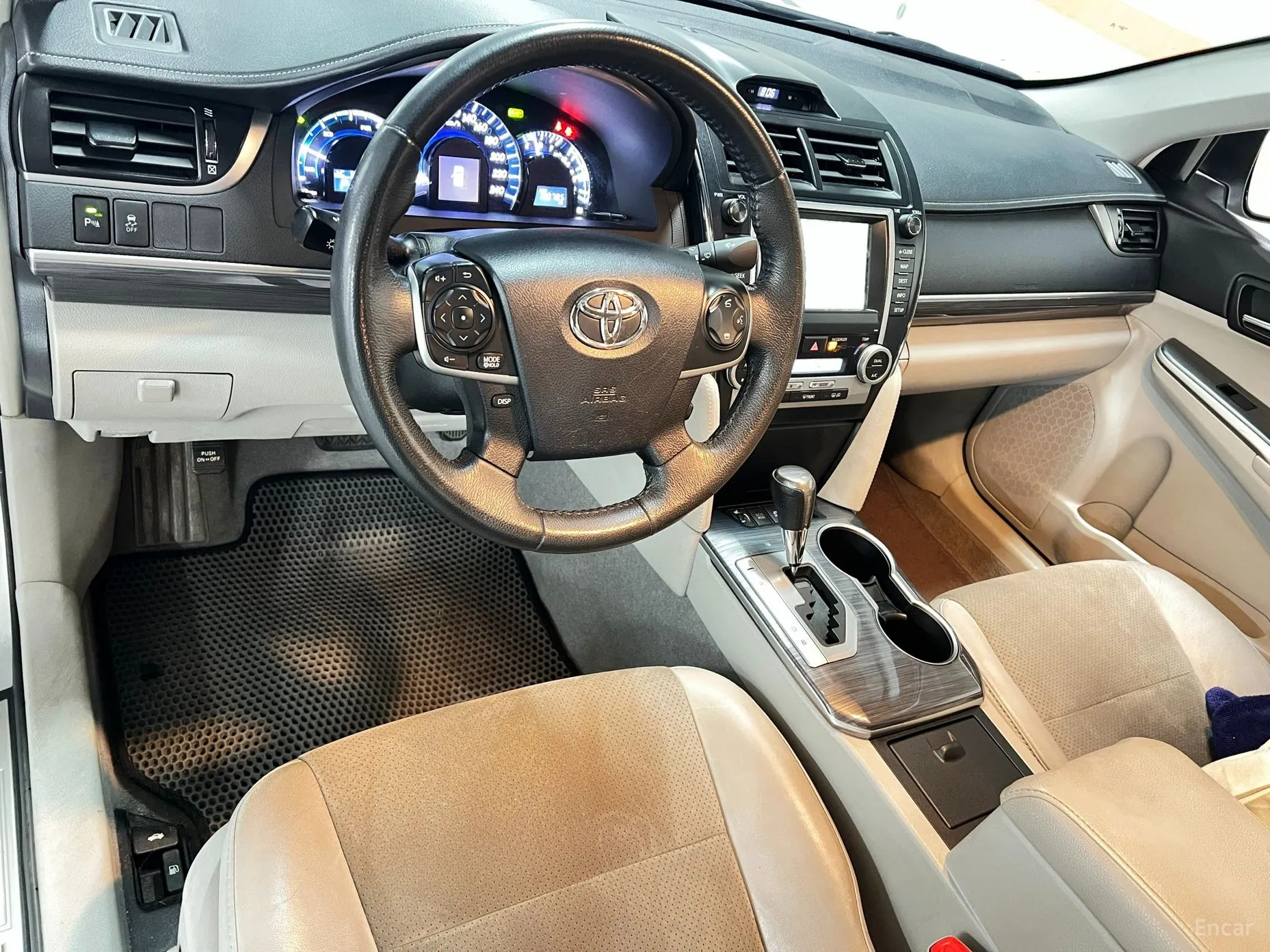 Toyota New Camry превью 7