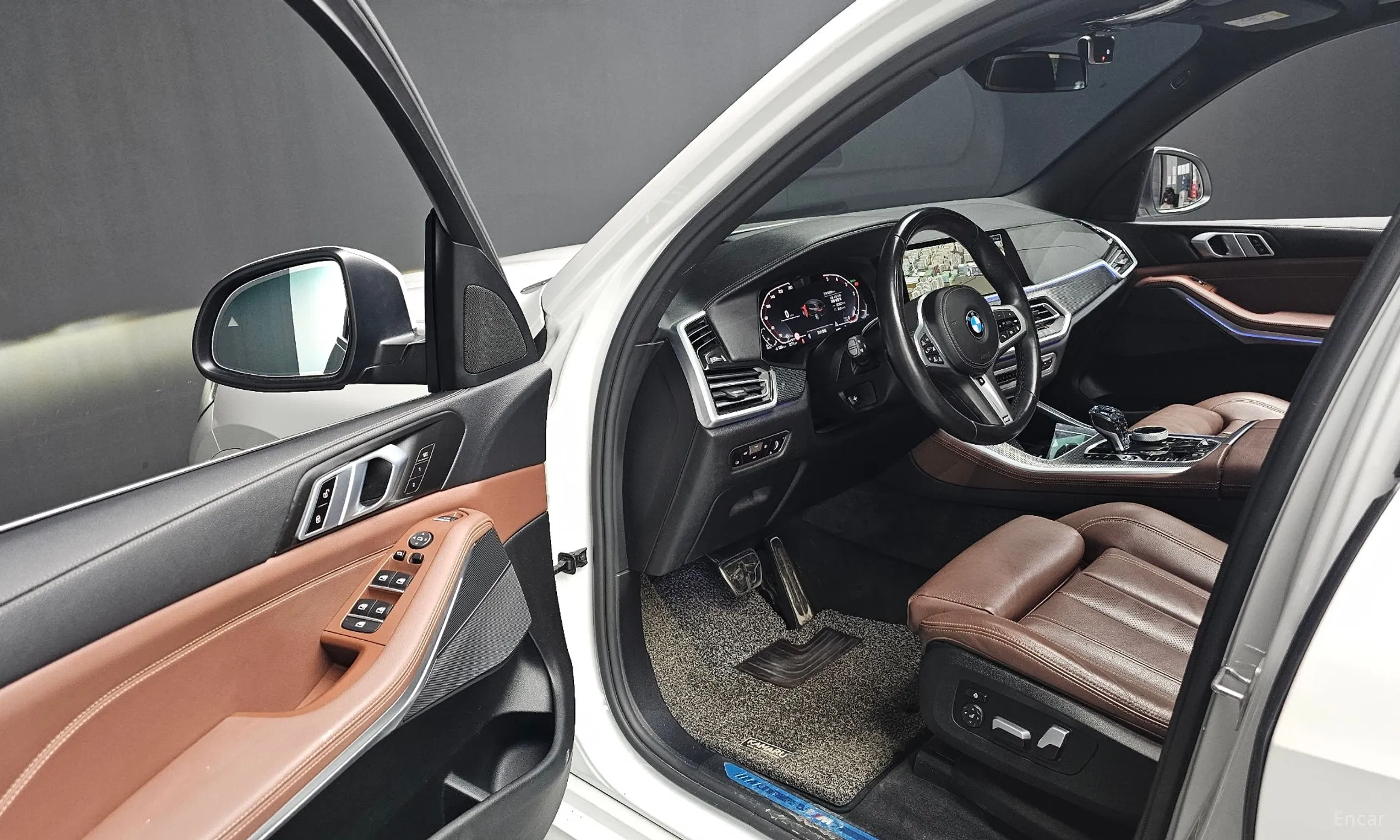 BMW X5 (G05) превью 11