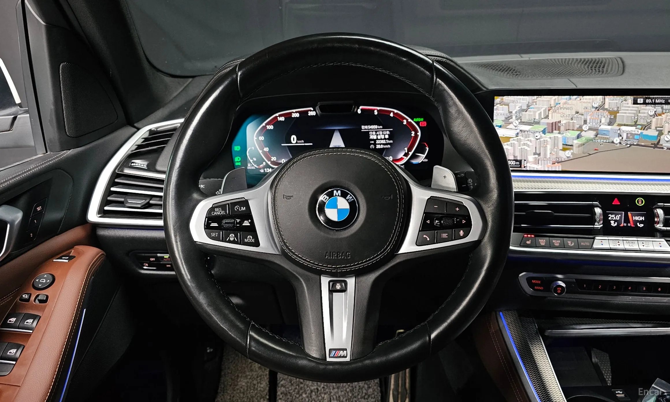 BMW X5 (G05) превью 13