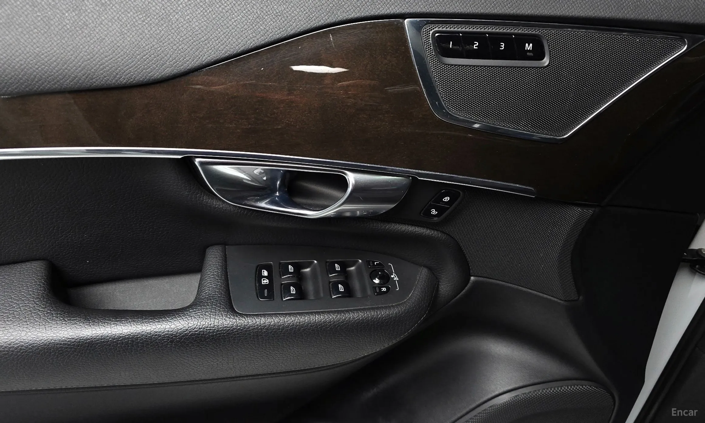 Volvo XC90 Gen 2 превью 17