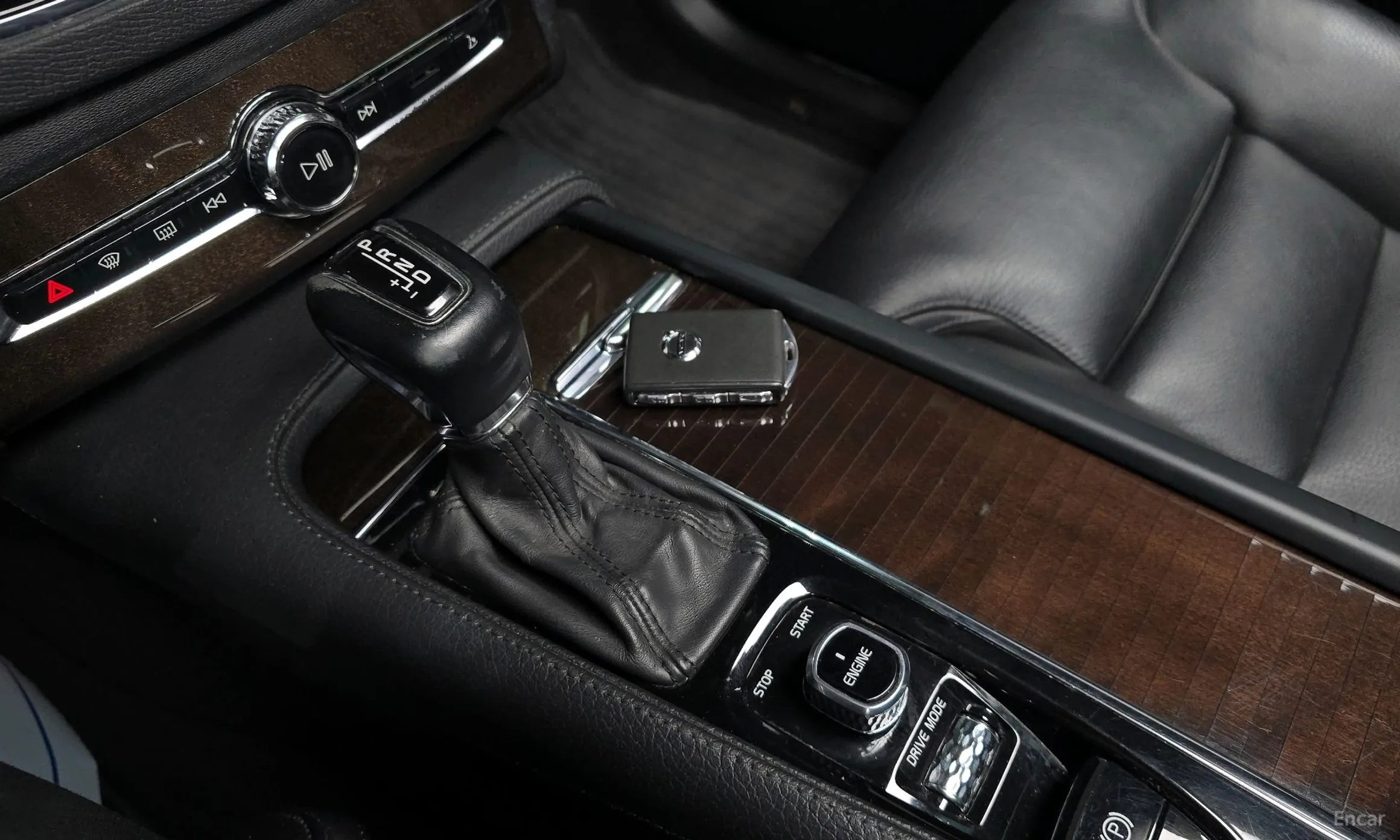 Volvo XC90 Gen 2 превью 9