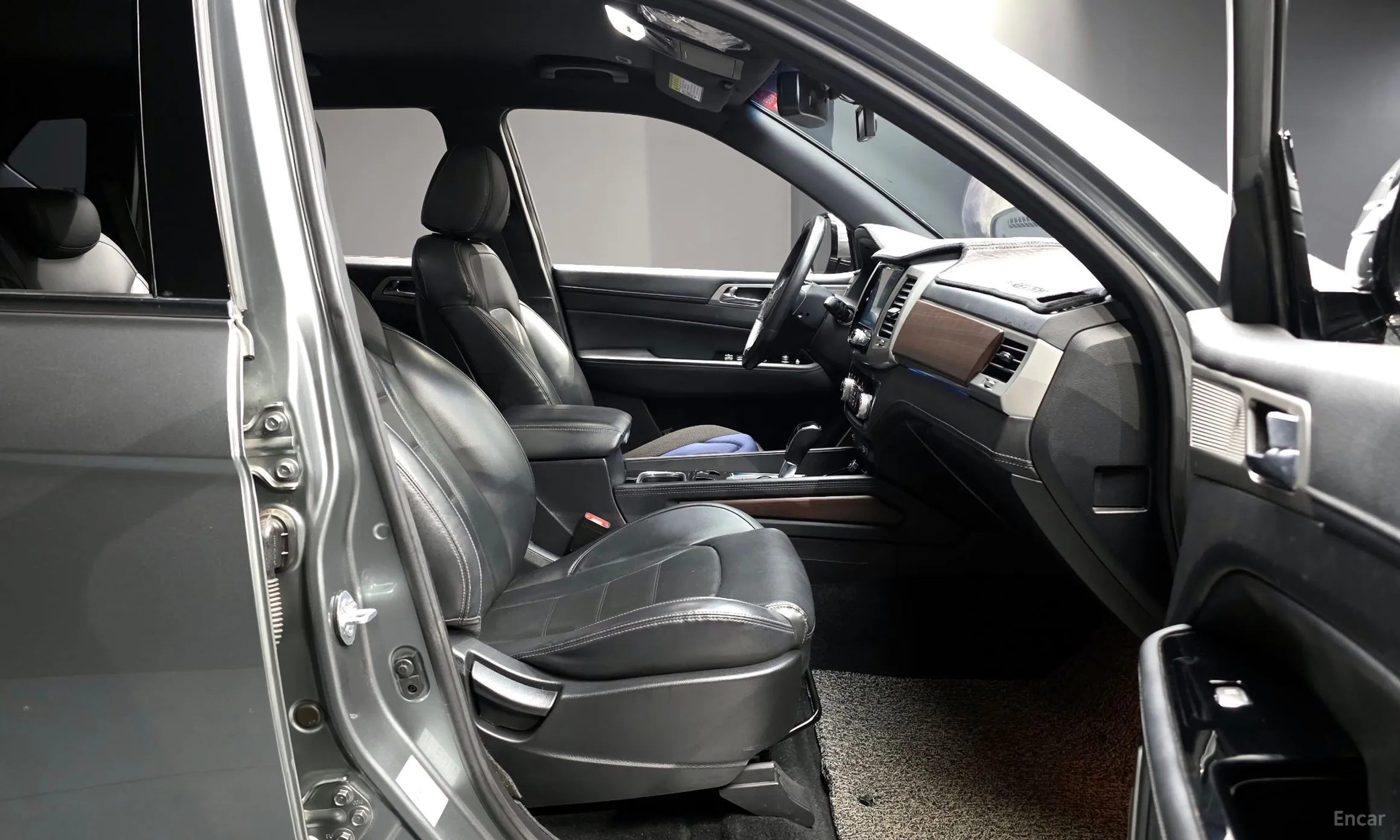 KG Mobility (SsangYong) G4 Rexton превью 10