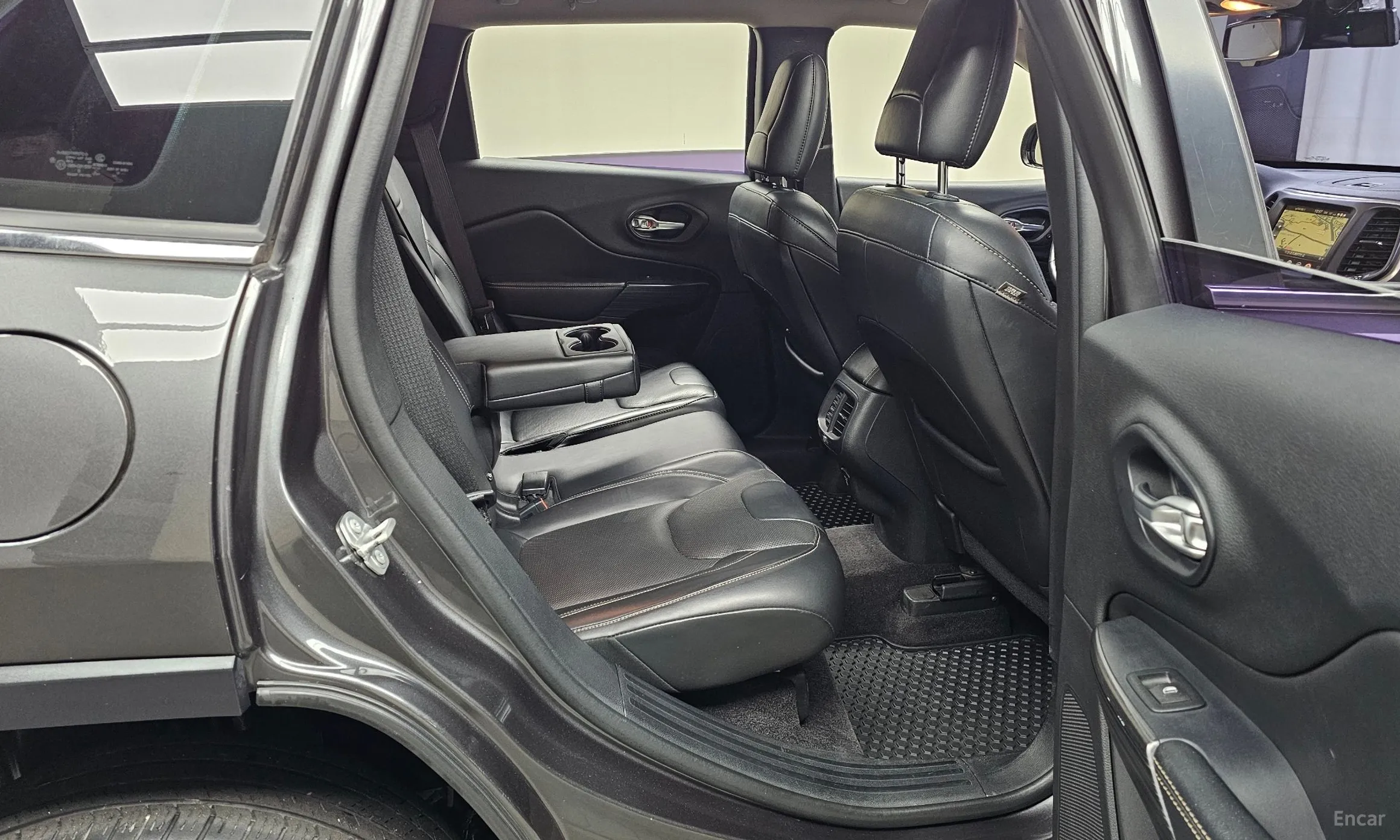 Jeep Cherokee (KL) превью 12